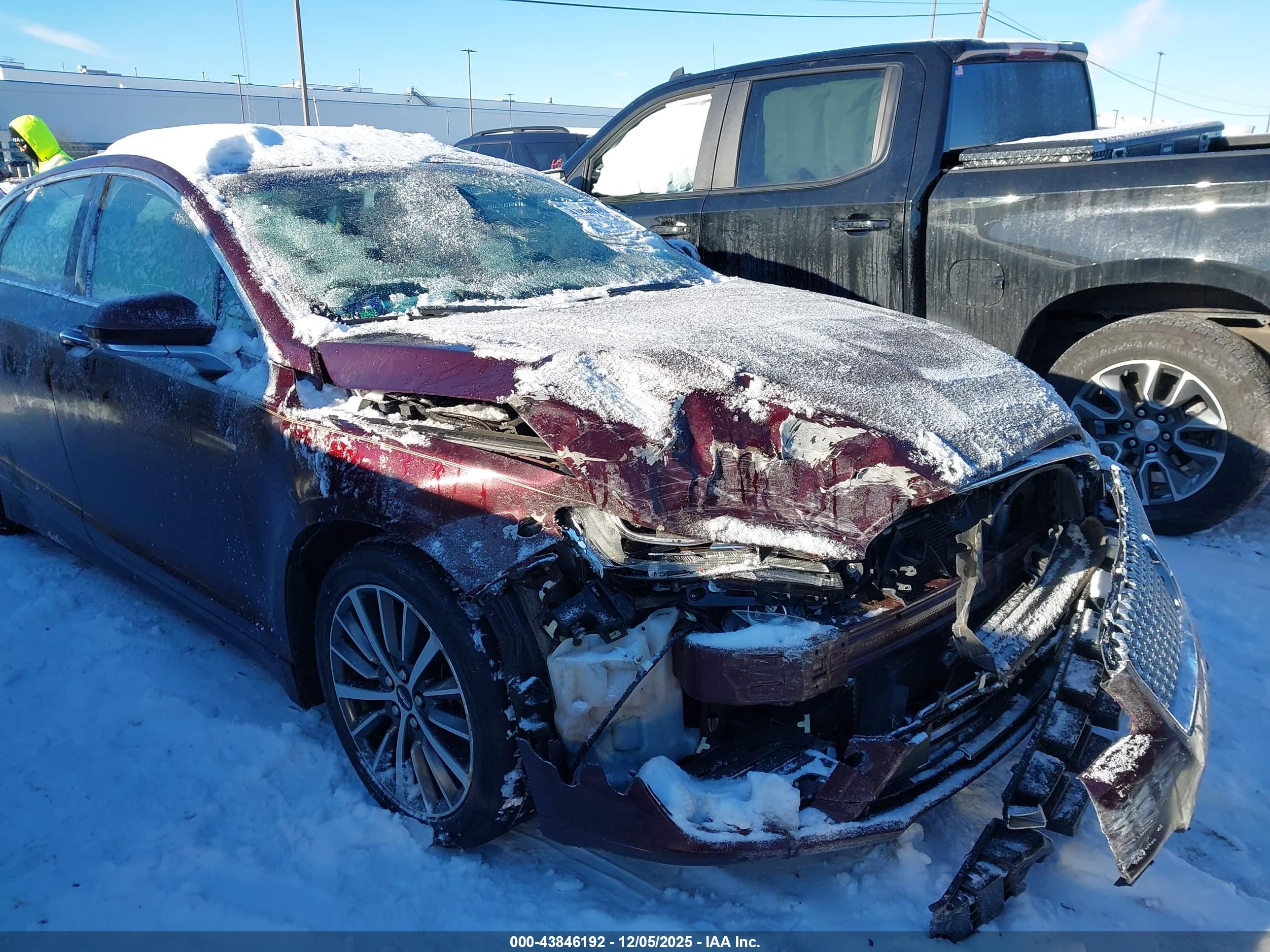 LINCOLN MKZ image 6