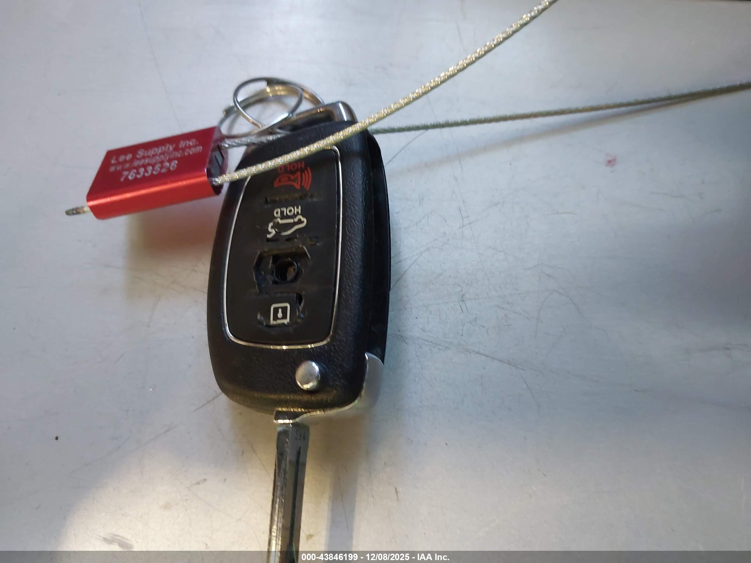 HYUNDAI SONATA image 11