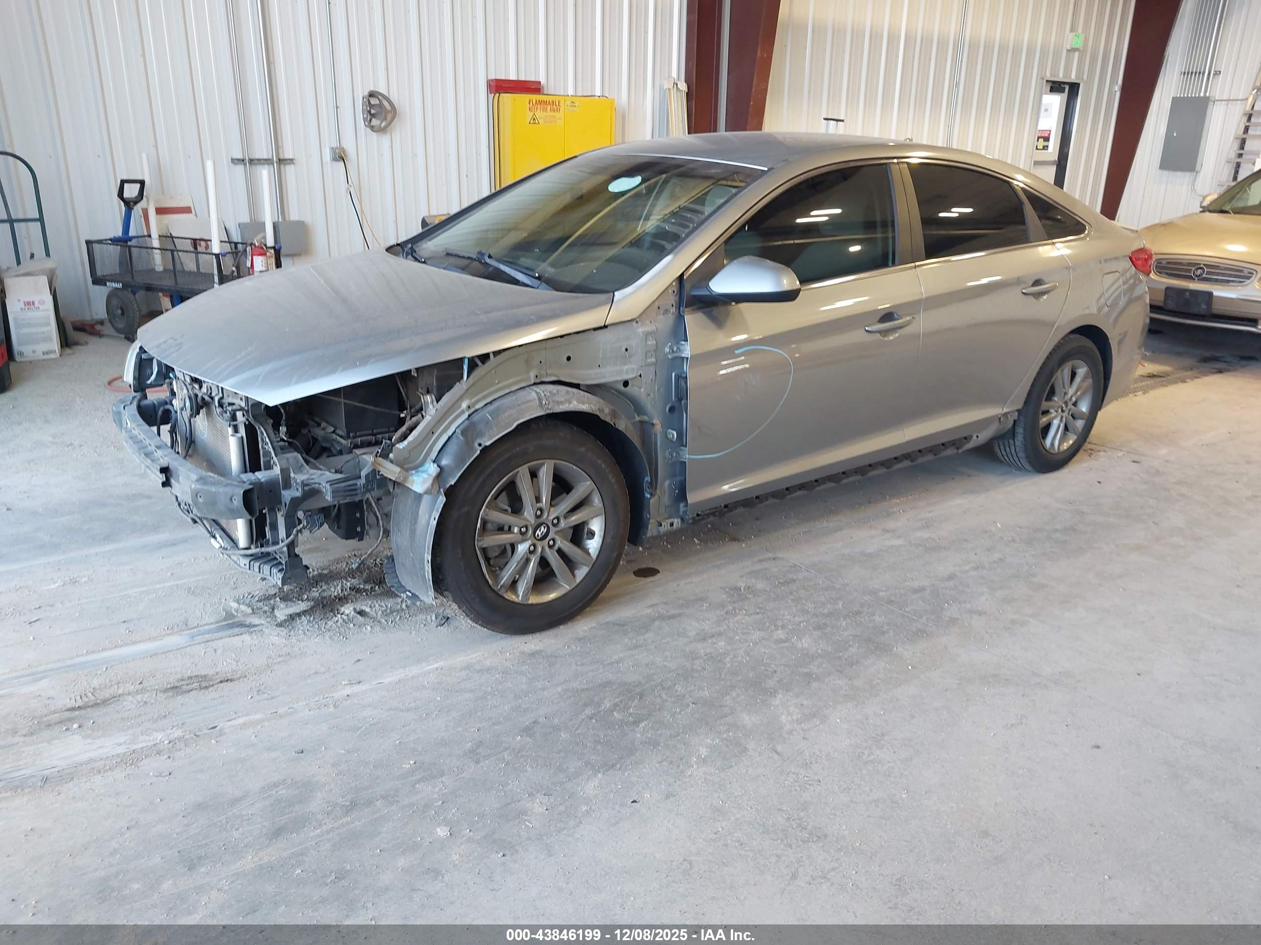 HYUNDAI SONATA image 2