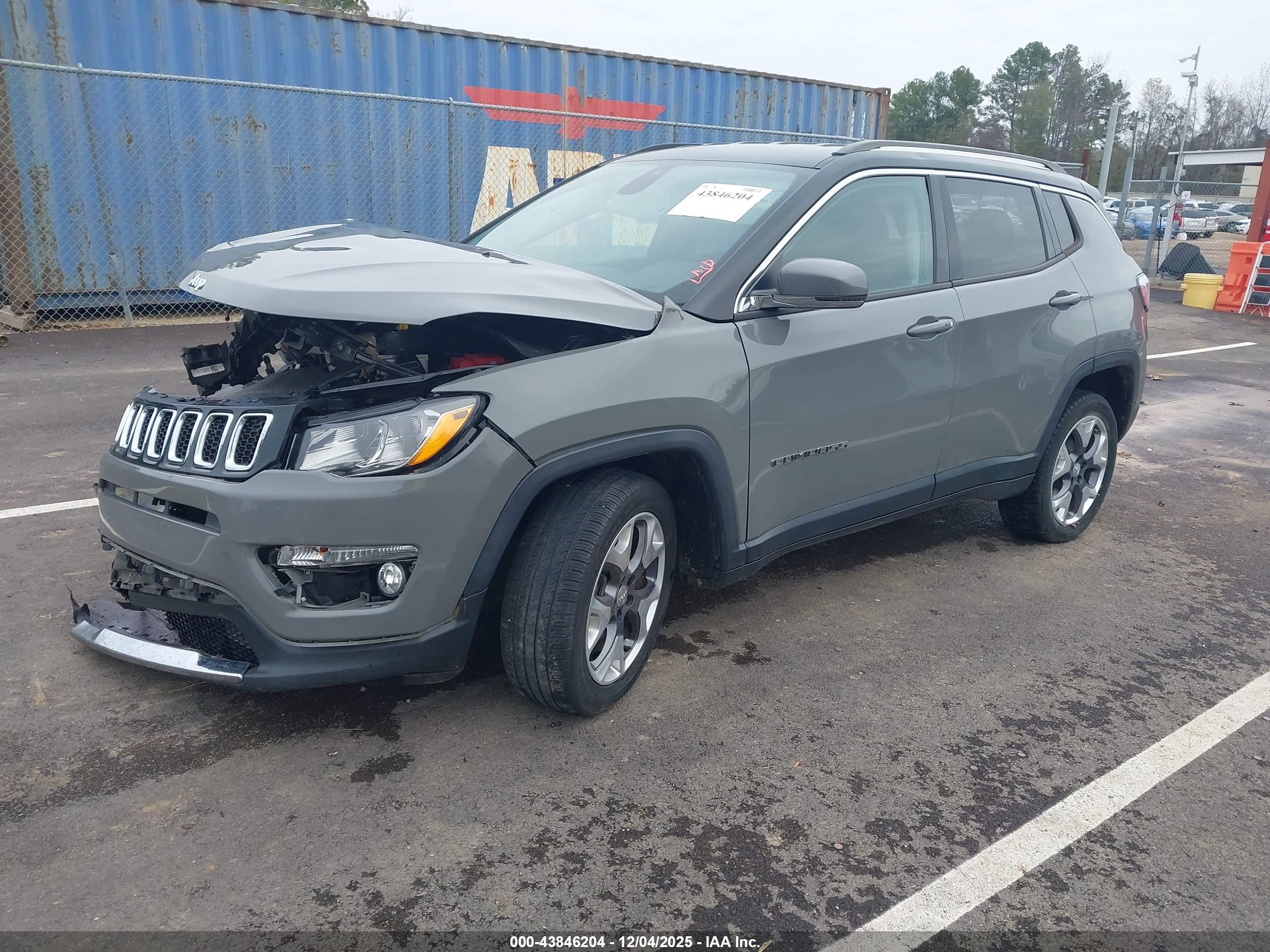 JEEP COMPASS image 2