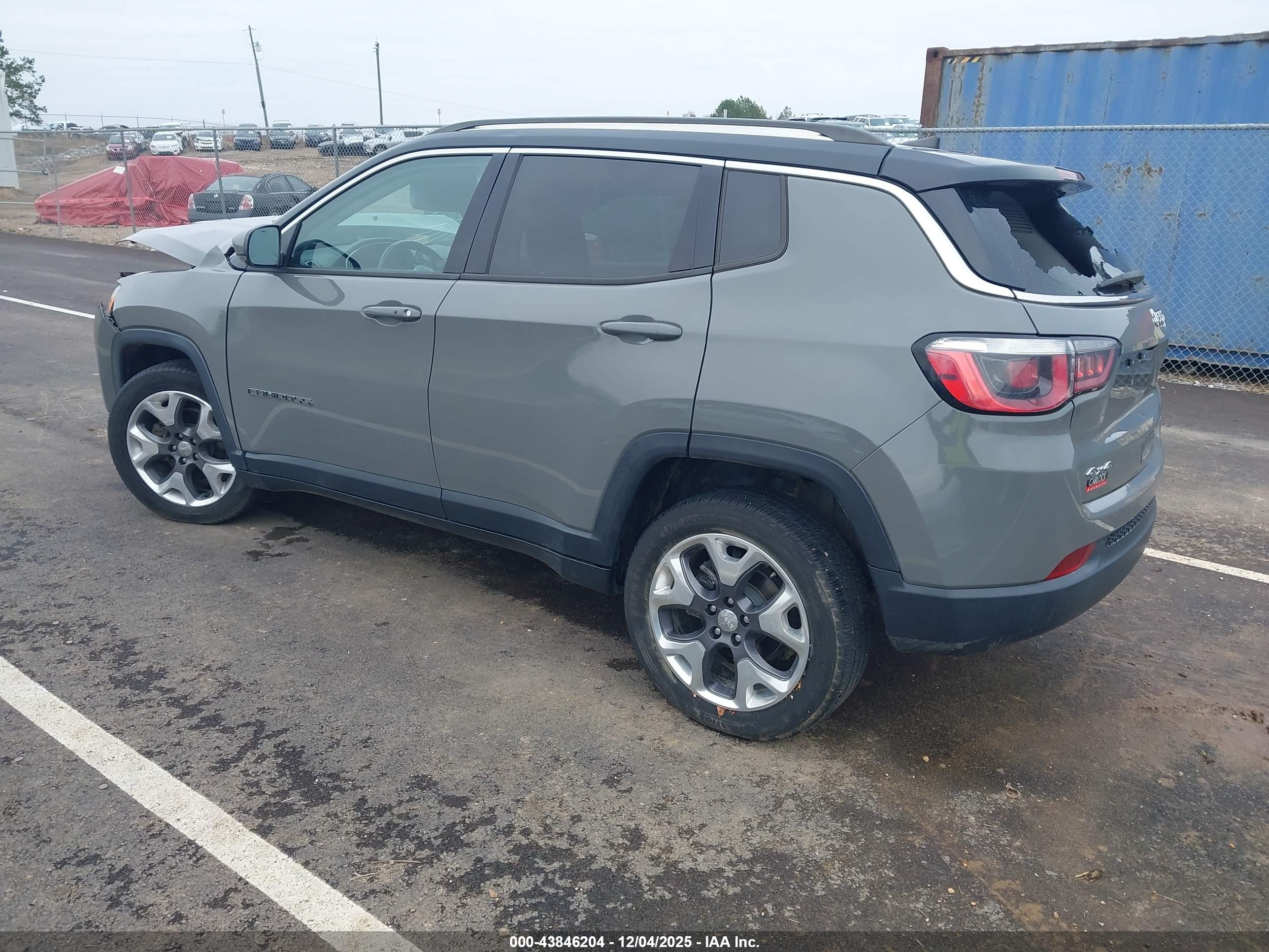 JEEP COMPASS image 3