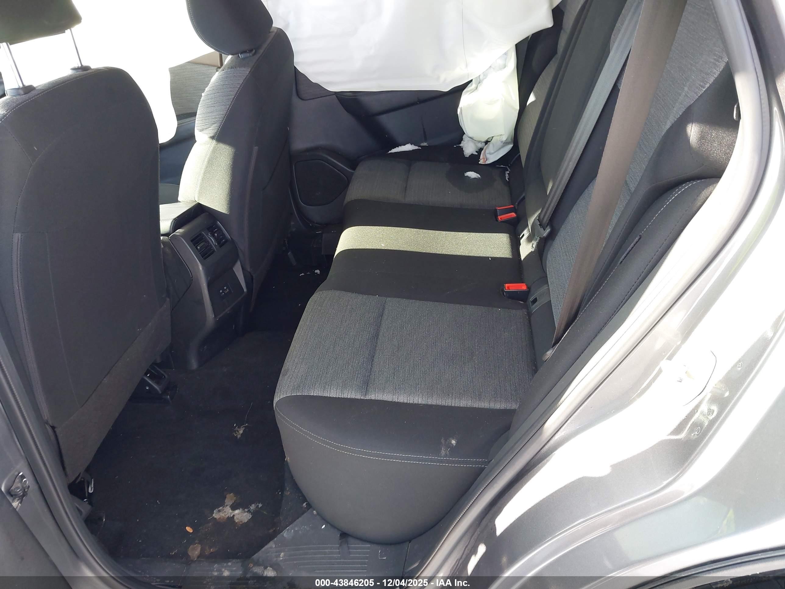 NISSAN ROGUE image 8