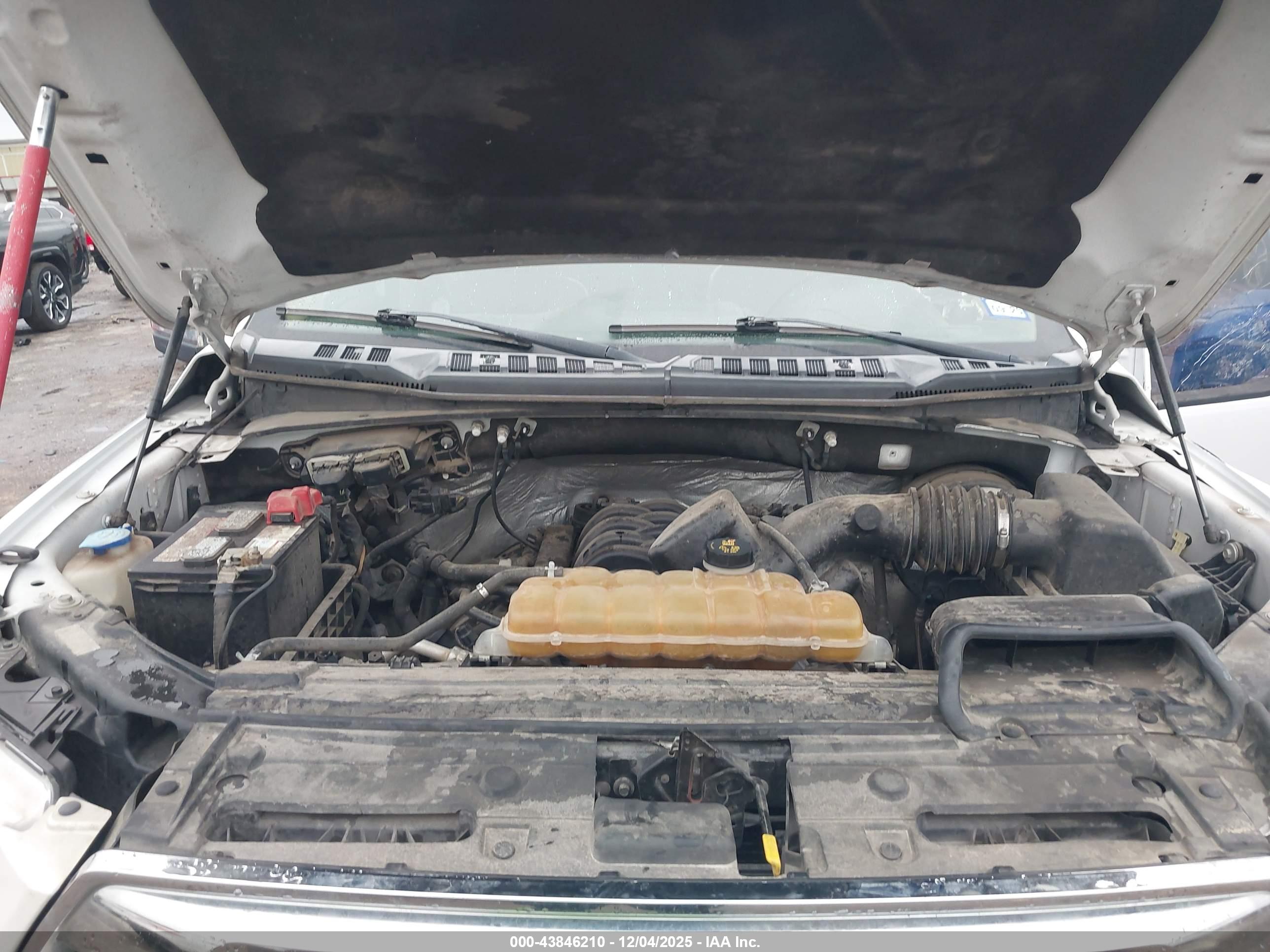 FORD F-150 image 10