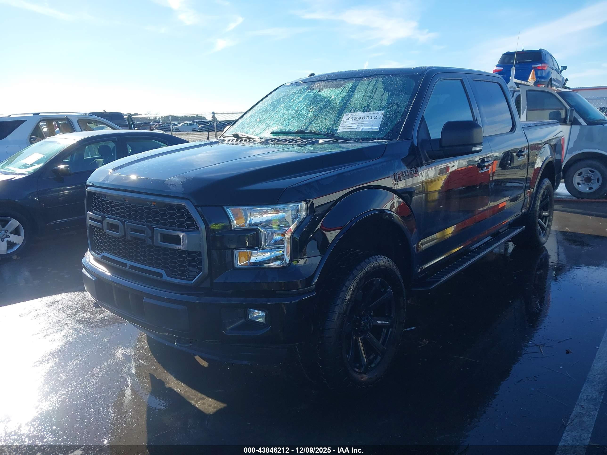 FORD F-150 image 2