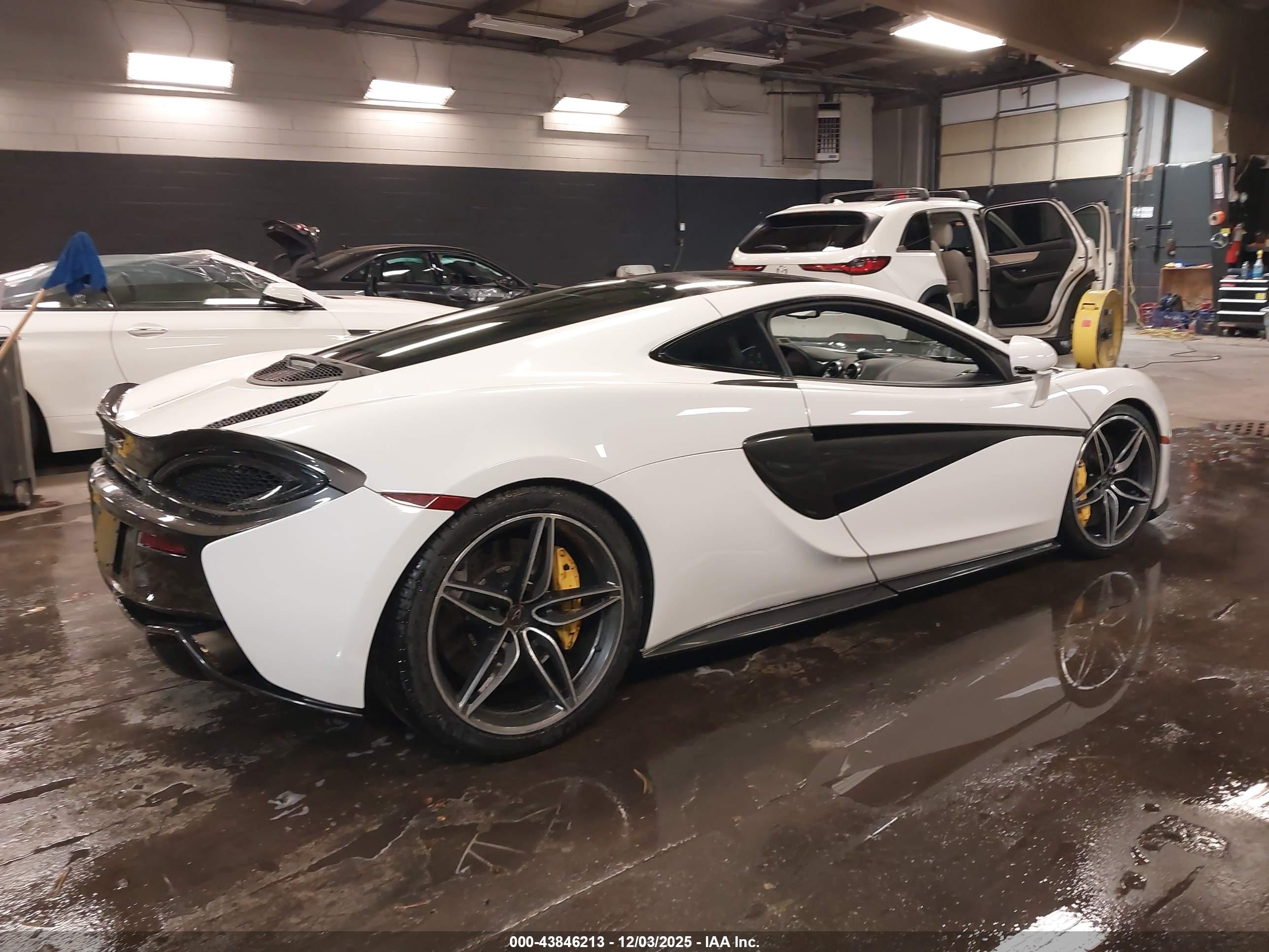 MCLAREN 570GT image 4