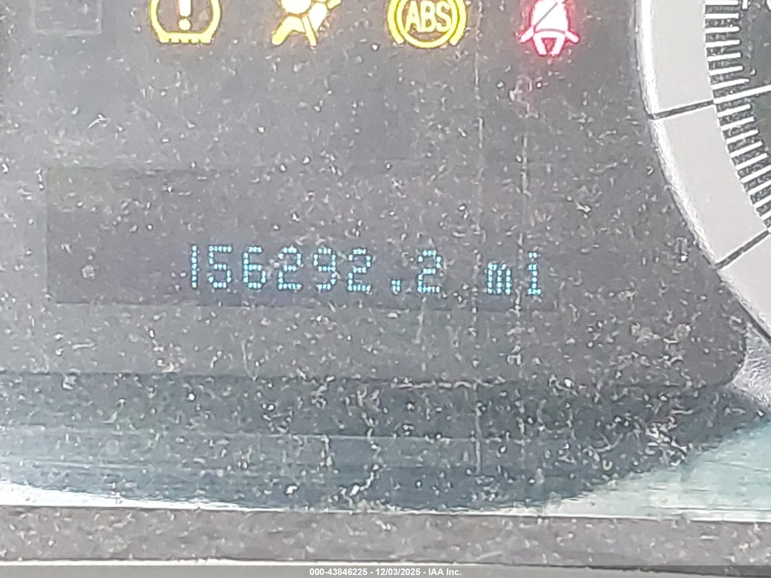 FORD ESCAPE image 7