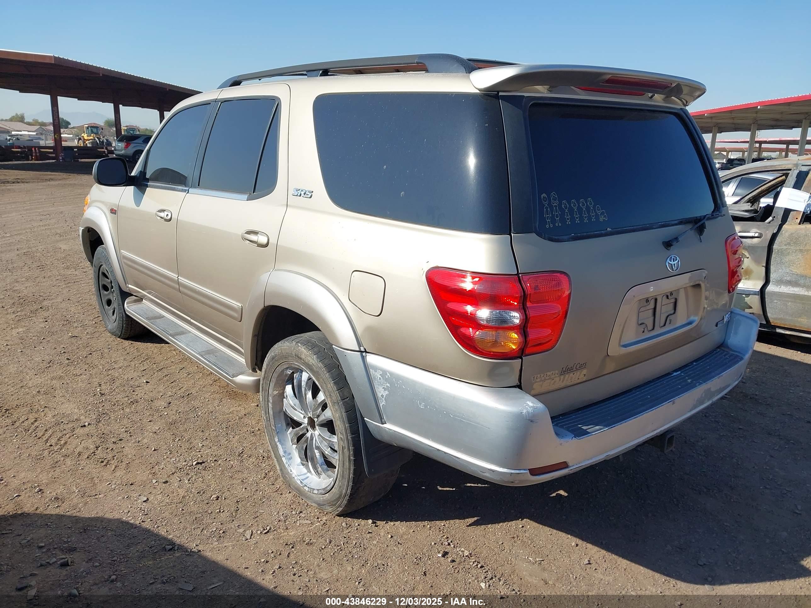 TOYOTA SEQUOIA image 3