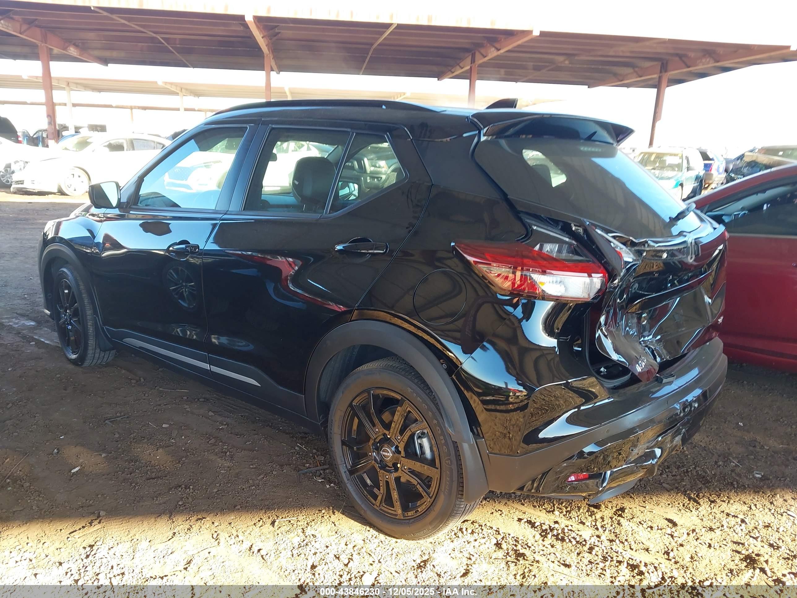 NISSAN KICKS image 3