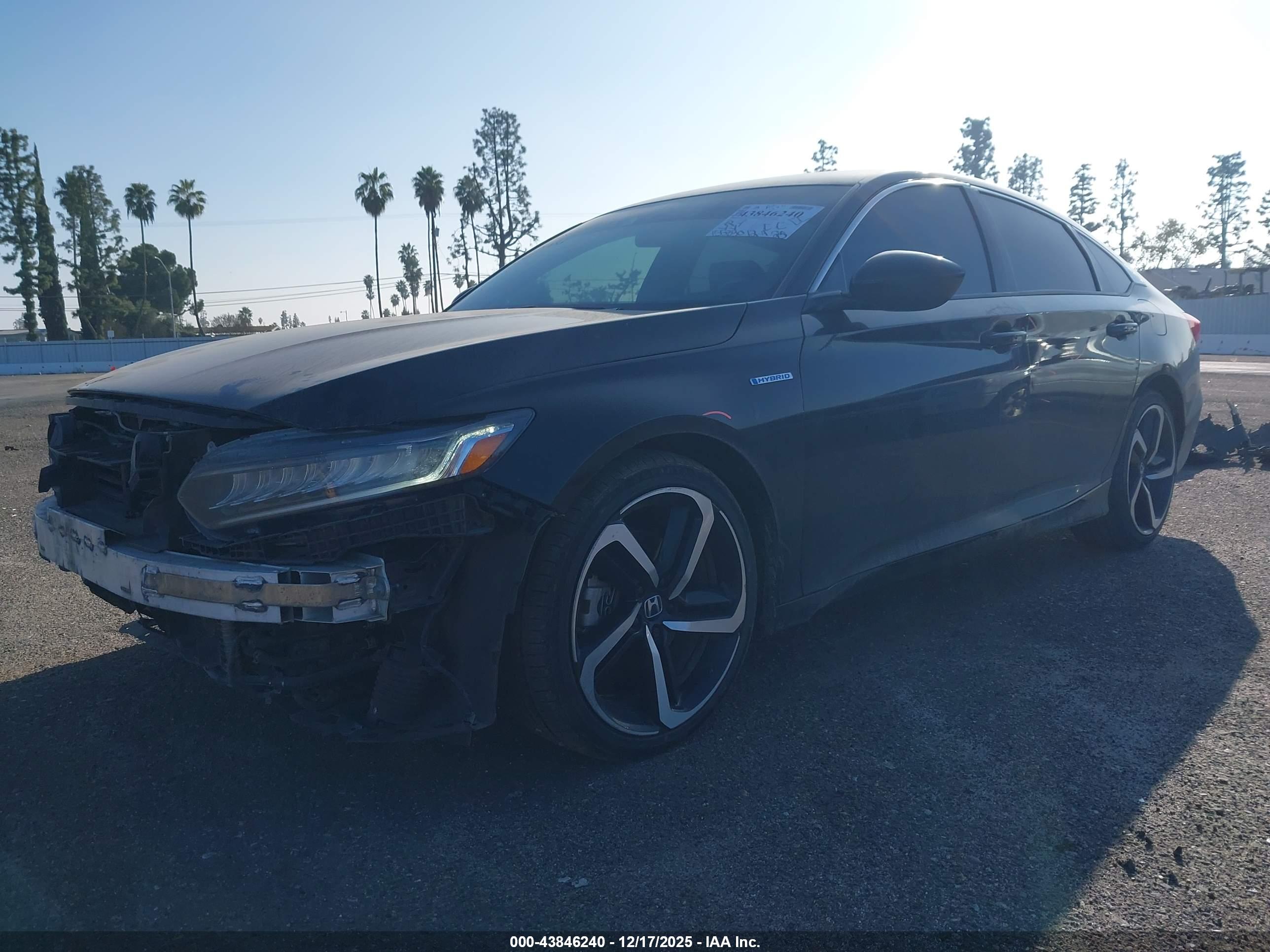 HONDA ACCORD image 2