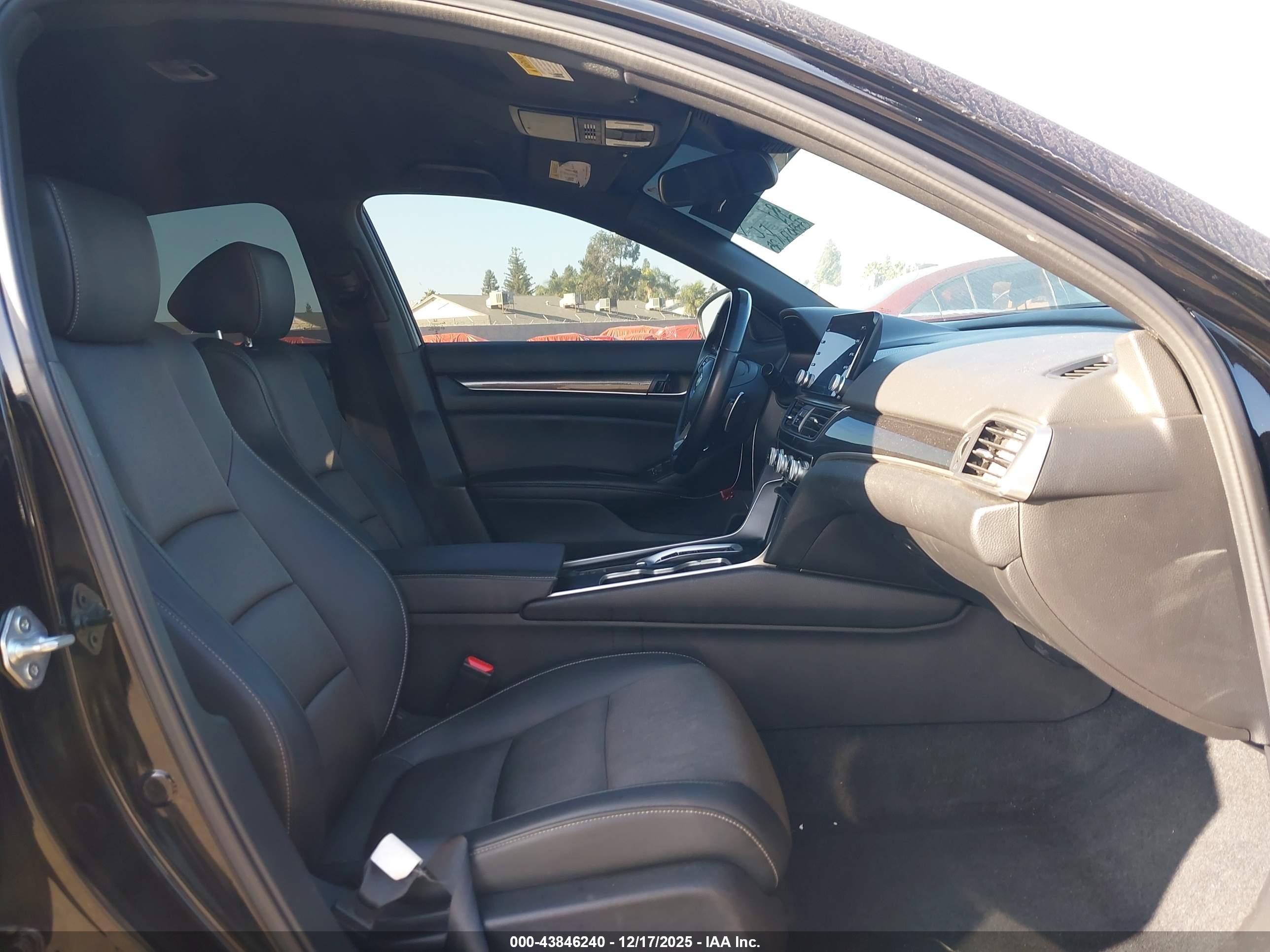 HONDA ACCORD image 5