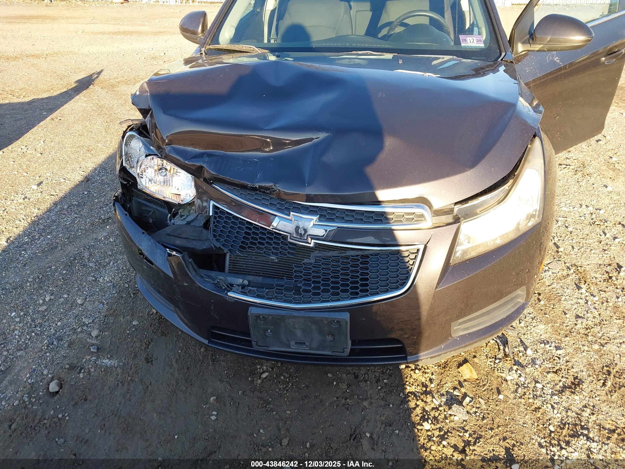 CHEVROLET CRUZE image 6