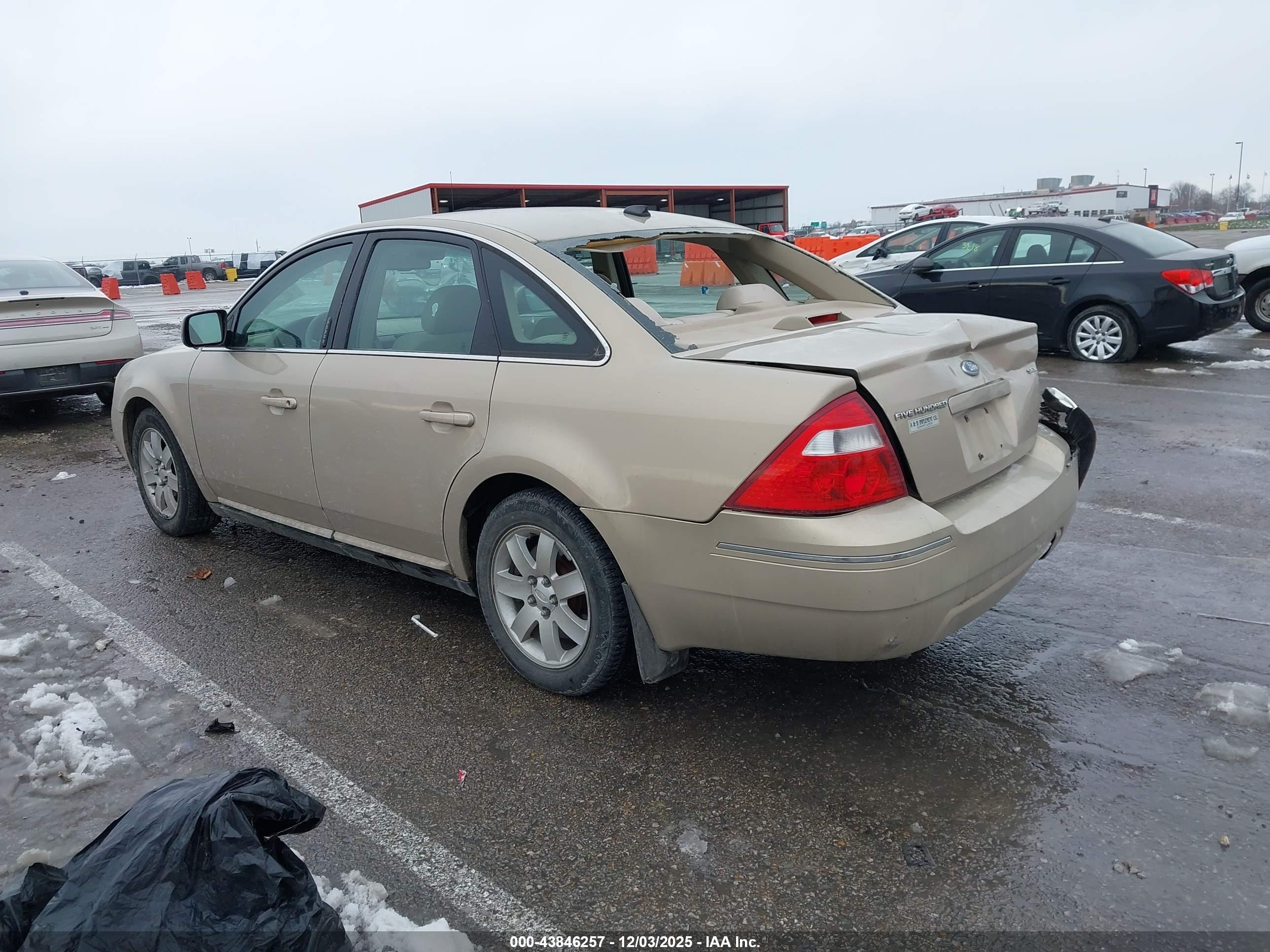 FORD FIVE image 3