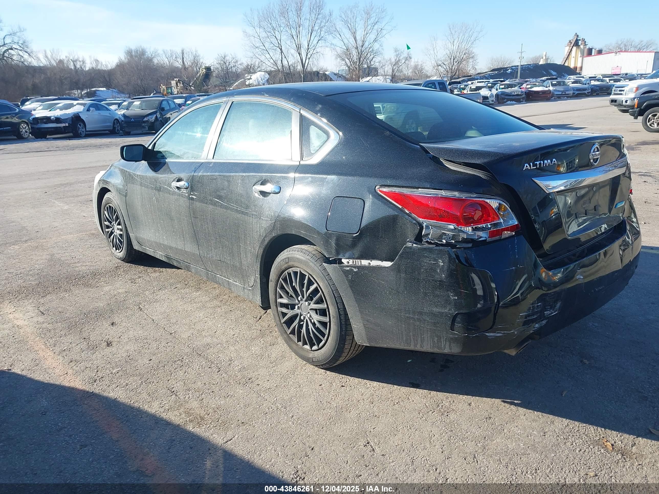 NISSAN ALTIMA image 3