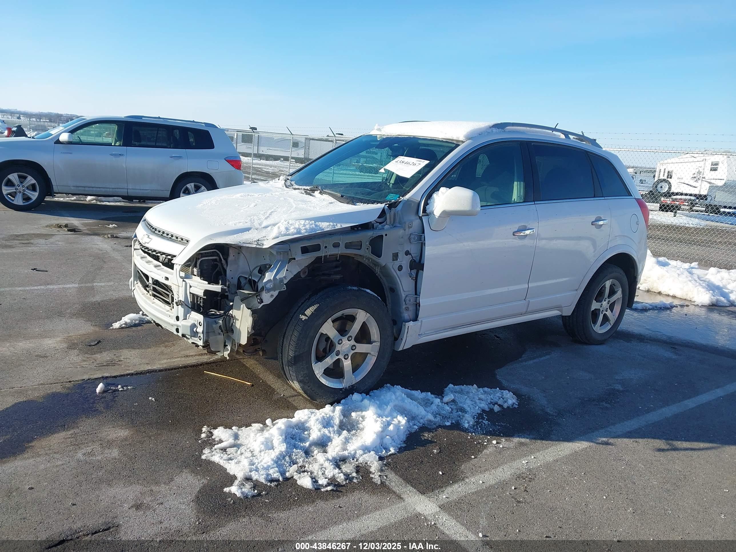 CHEVROLET CAPTIVA image 2