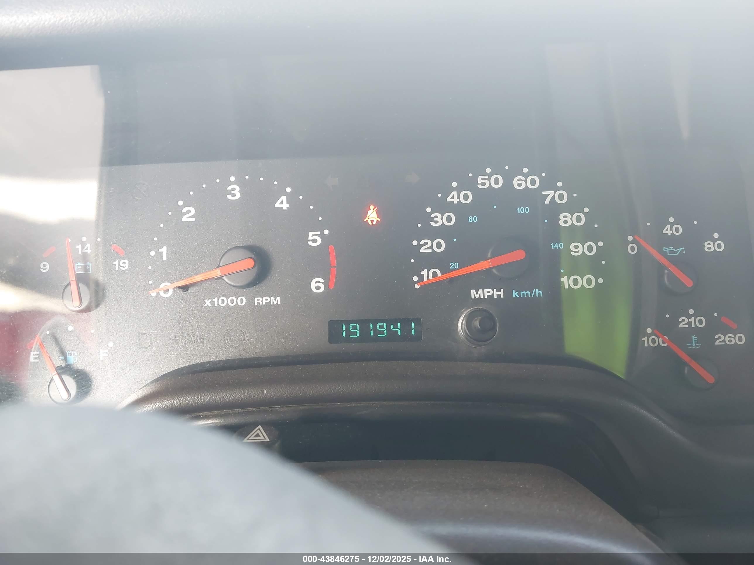 JEEP WRANGLER image 7