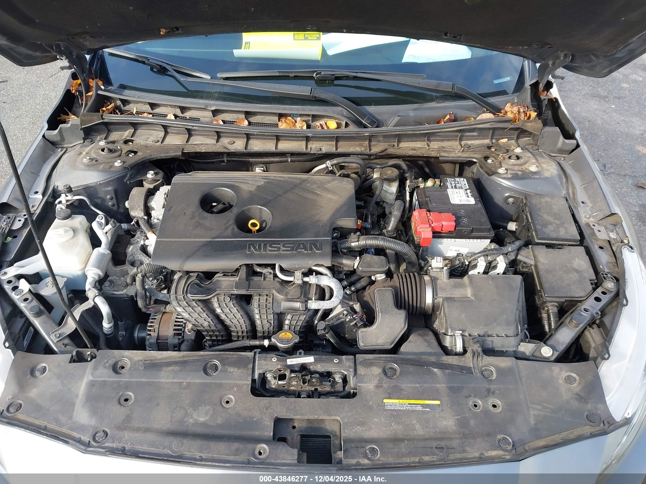NISSAN ALTIMA image 10