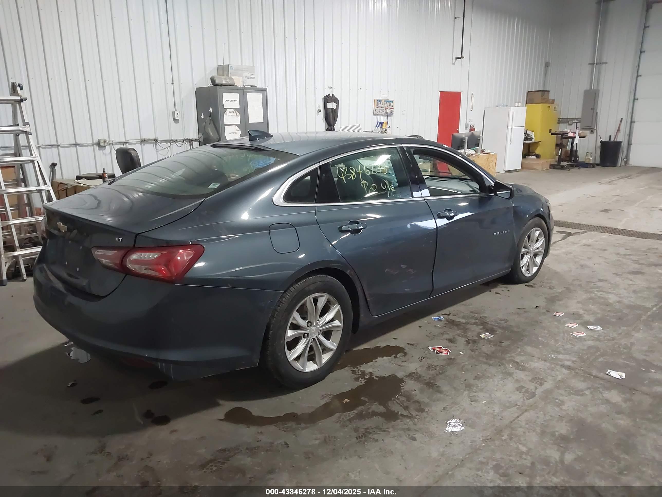 CHEVROLET MALIBU image 4