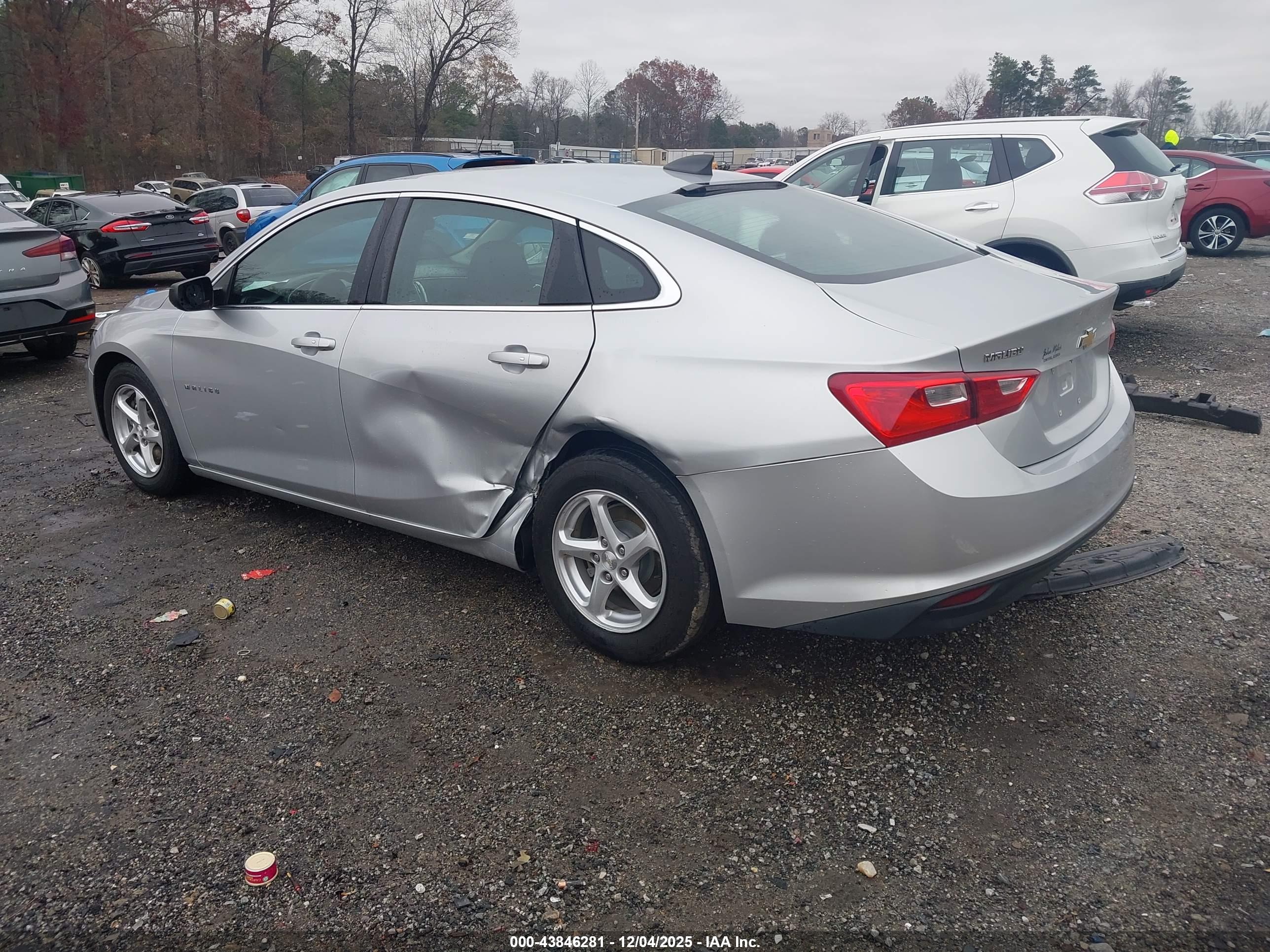 CHEVROLET MALIBU image 3