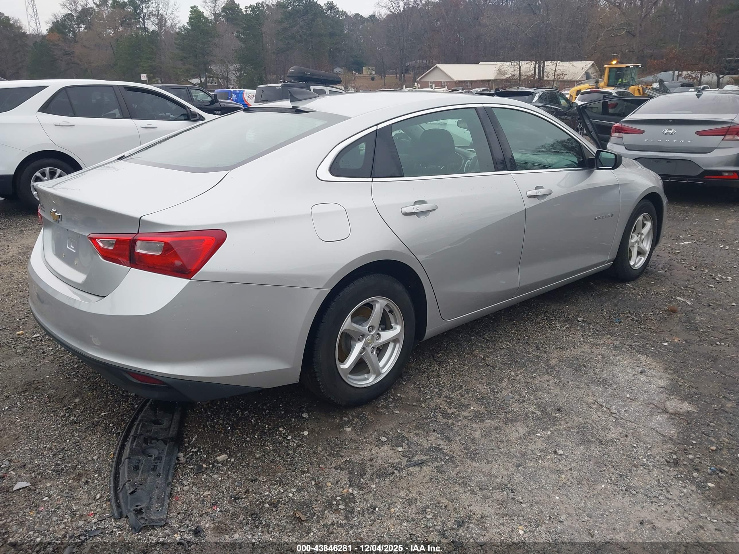 CHEVROLET MALIBU image 4