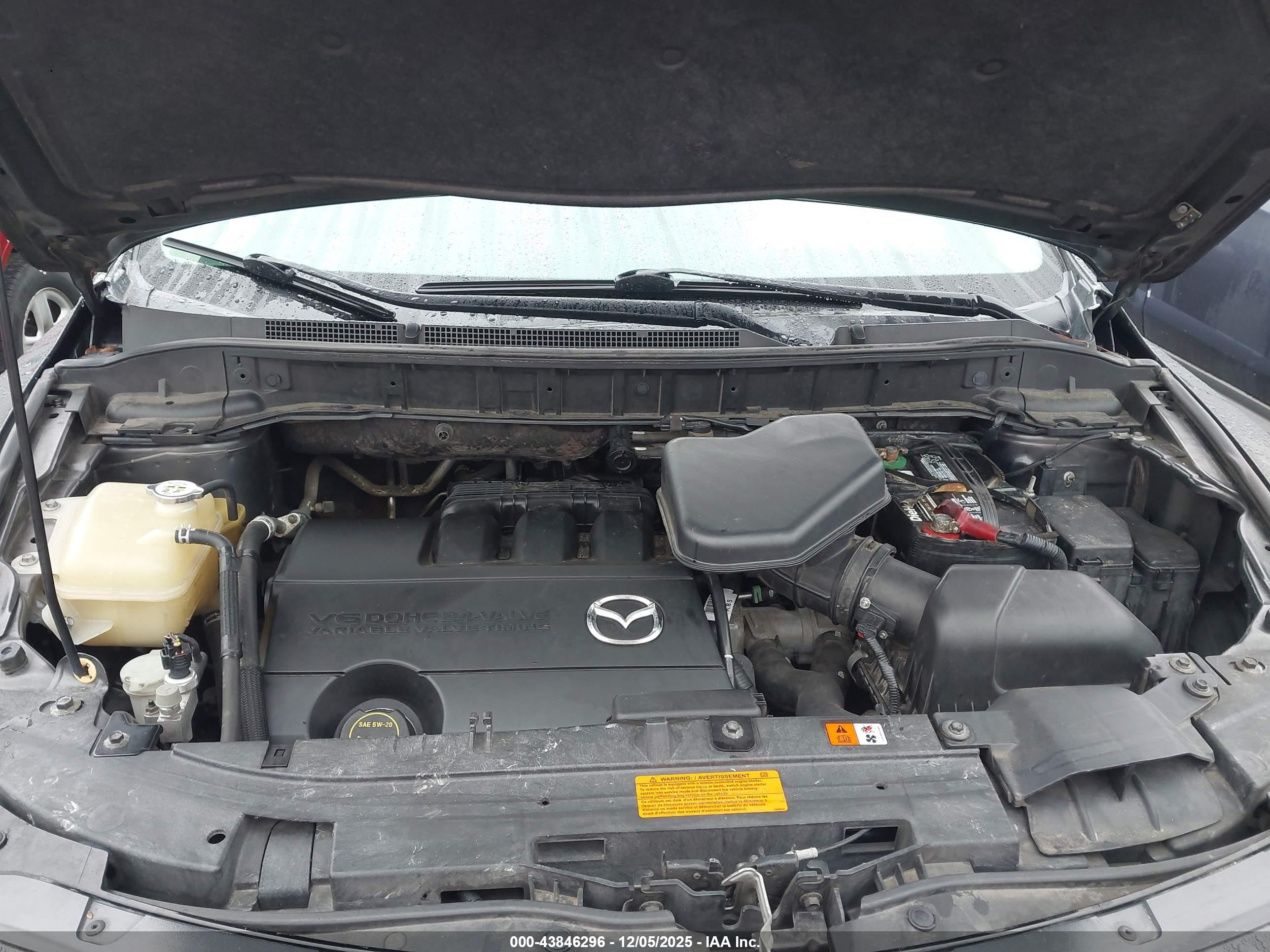 MAZDA CX-9 image 10