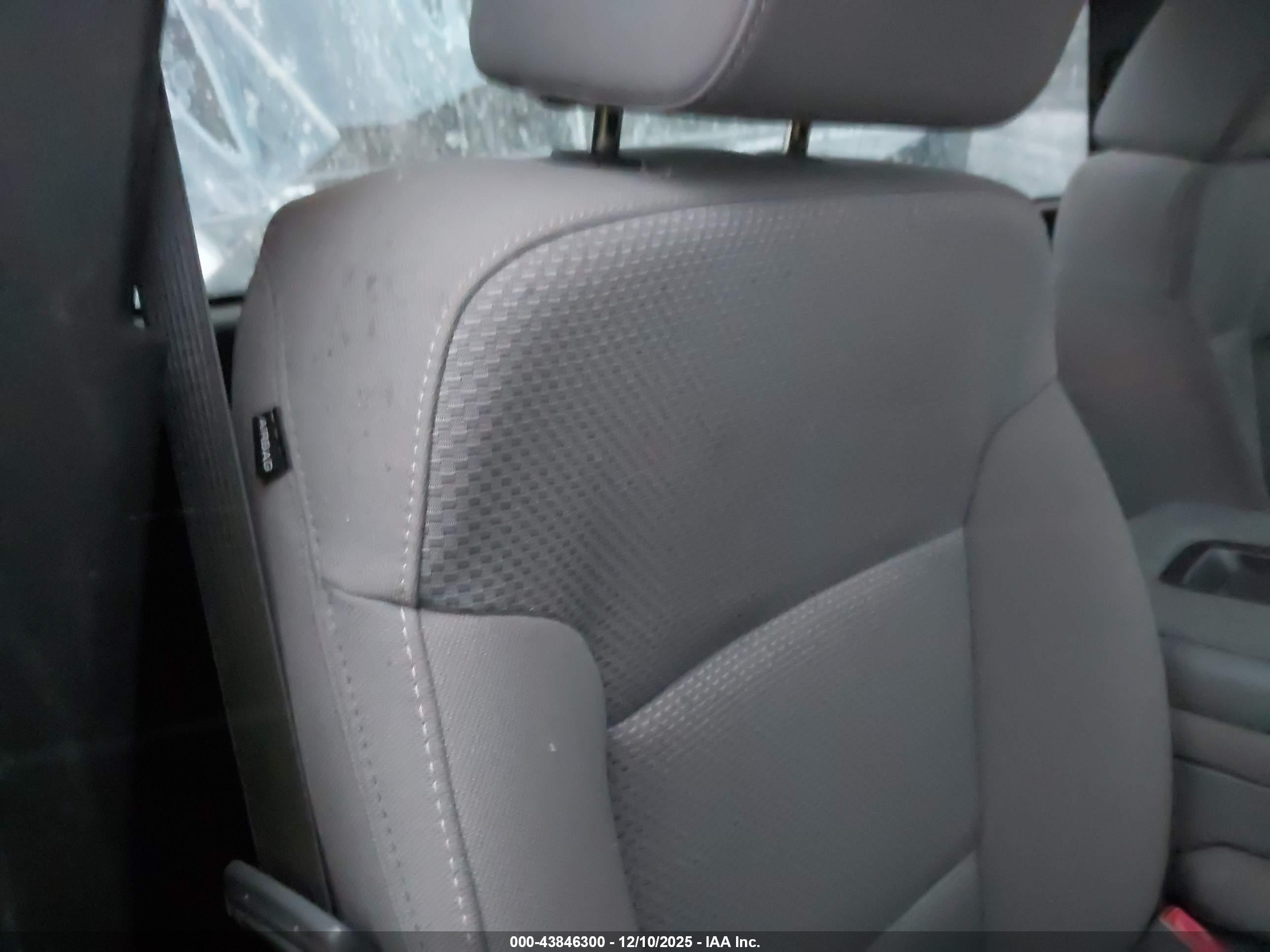 GMC SIERRA image 8