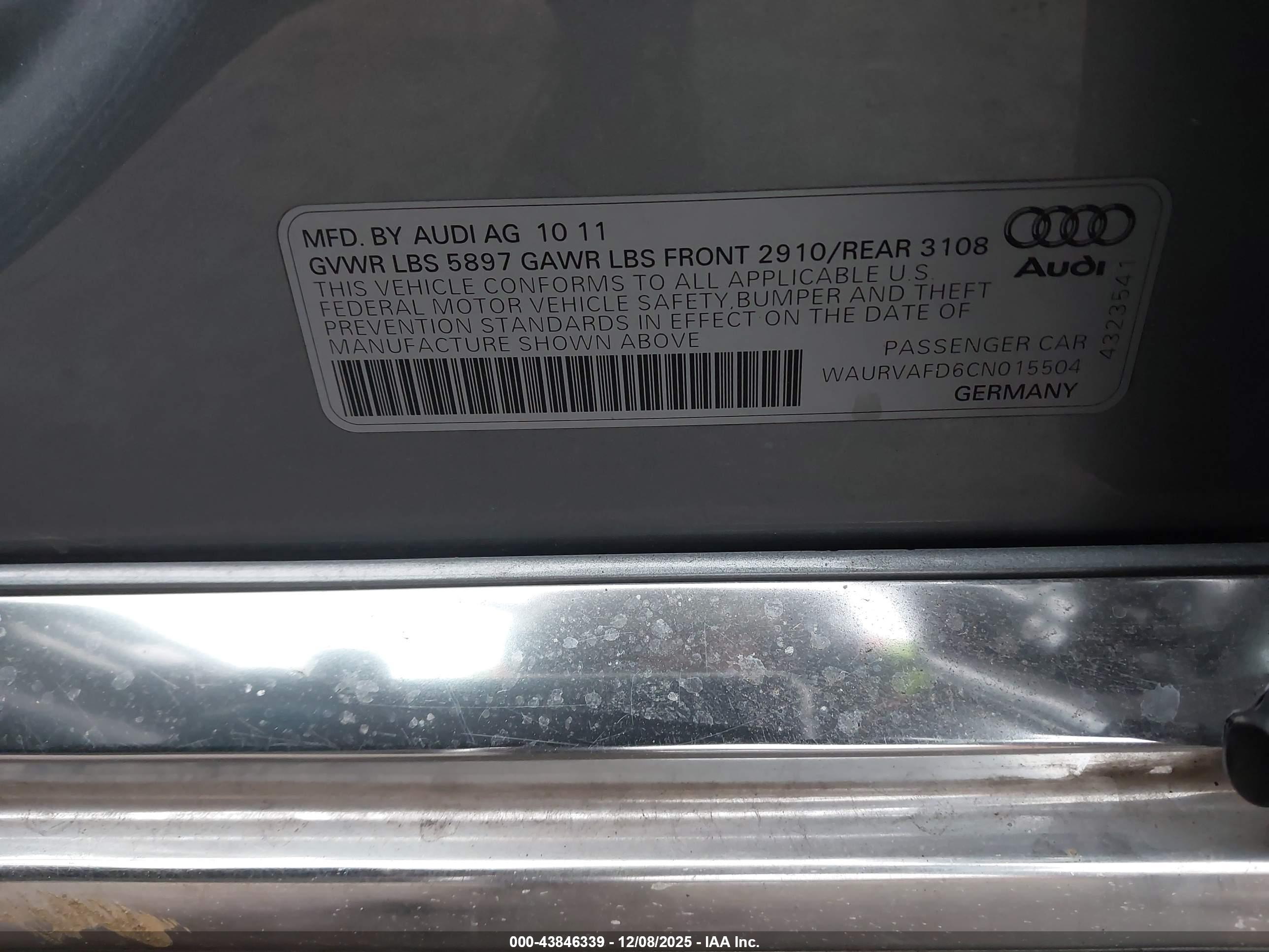 AUDI A8 image 9