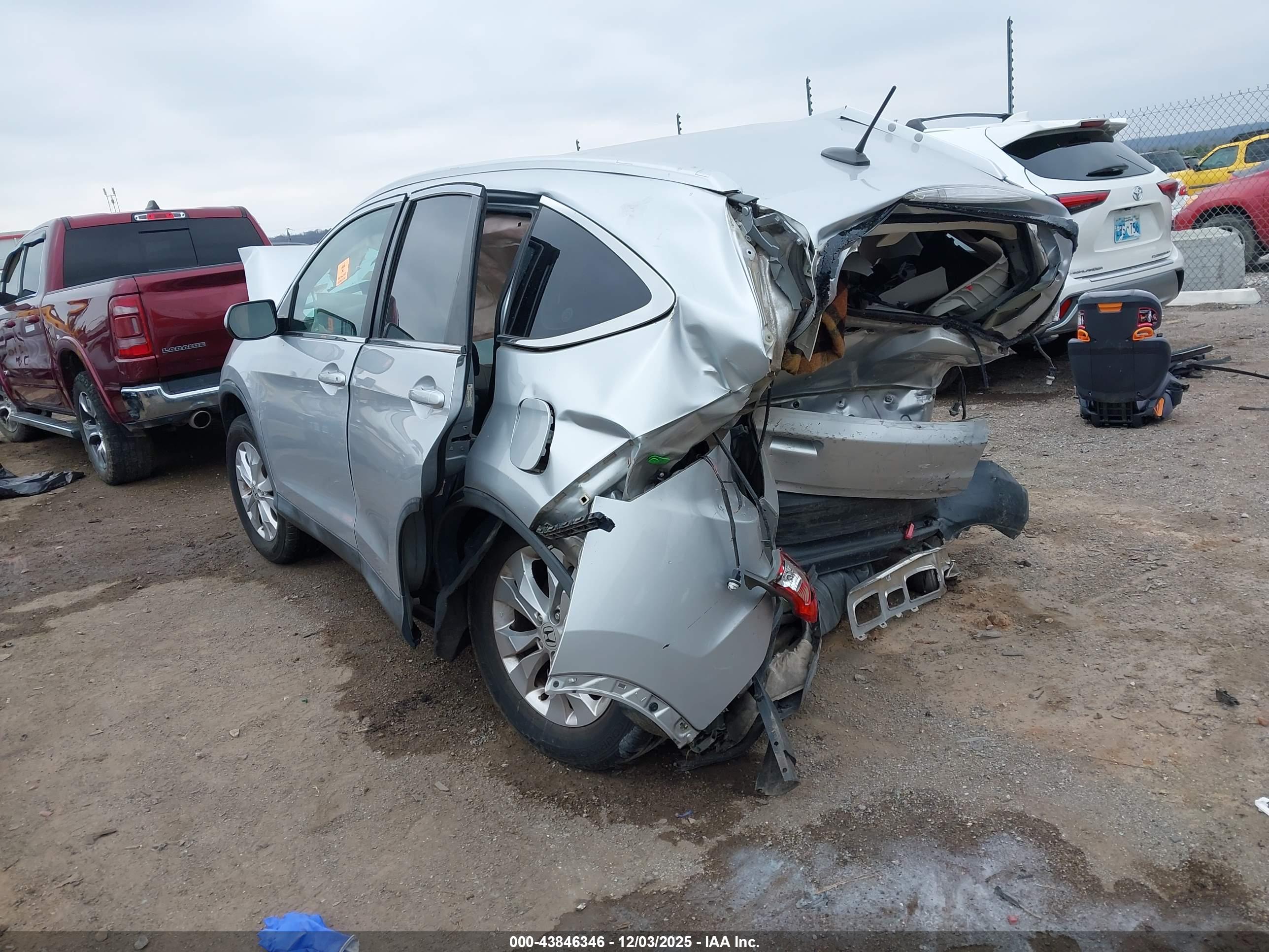 HONDA CR-V image 3
