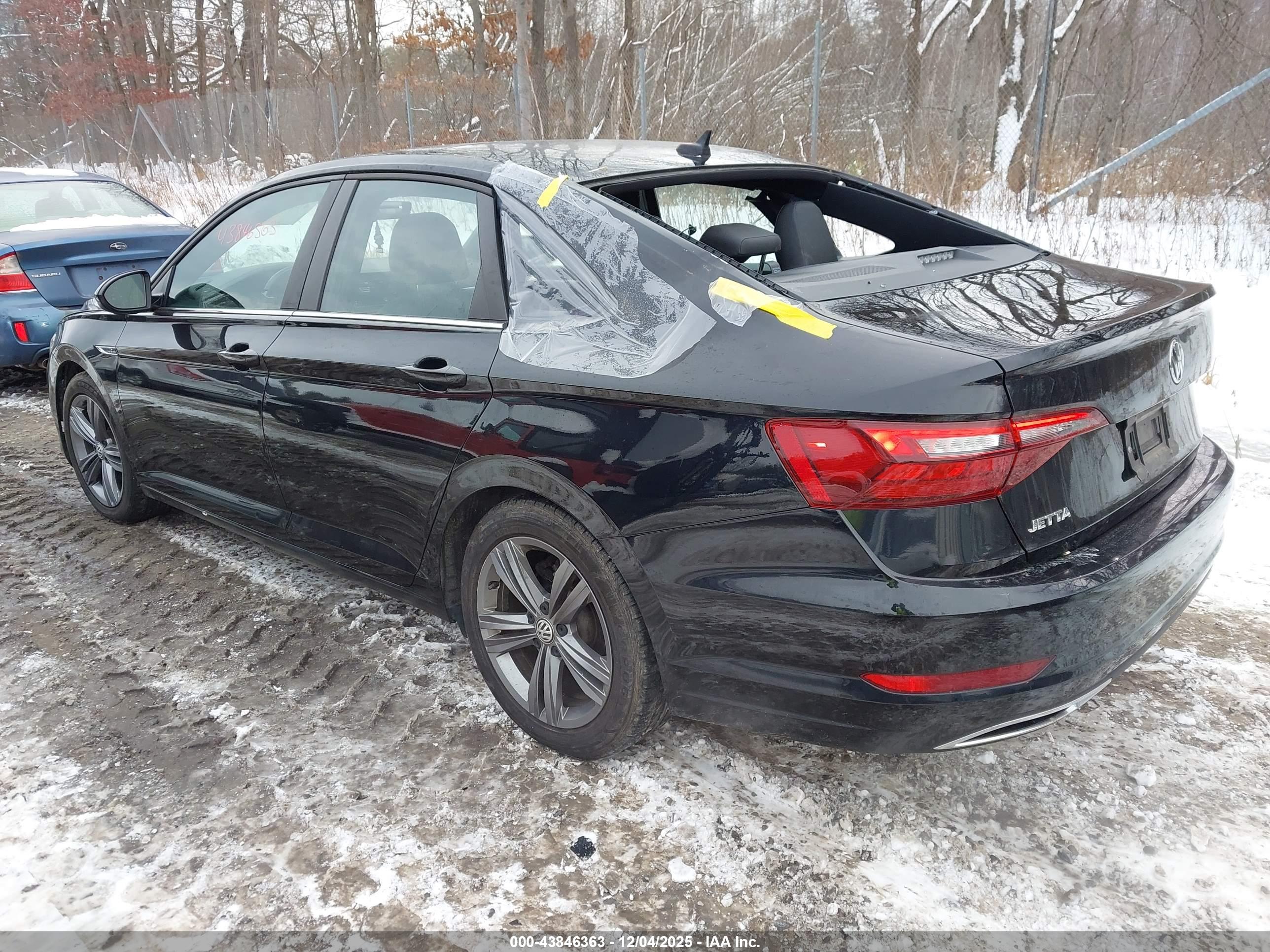 VOLKSWAGEN JETTA image 3