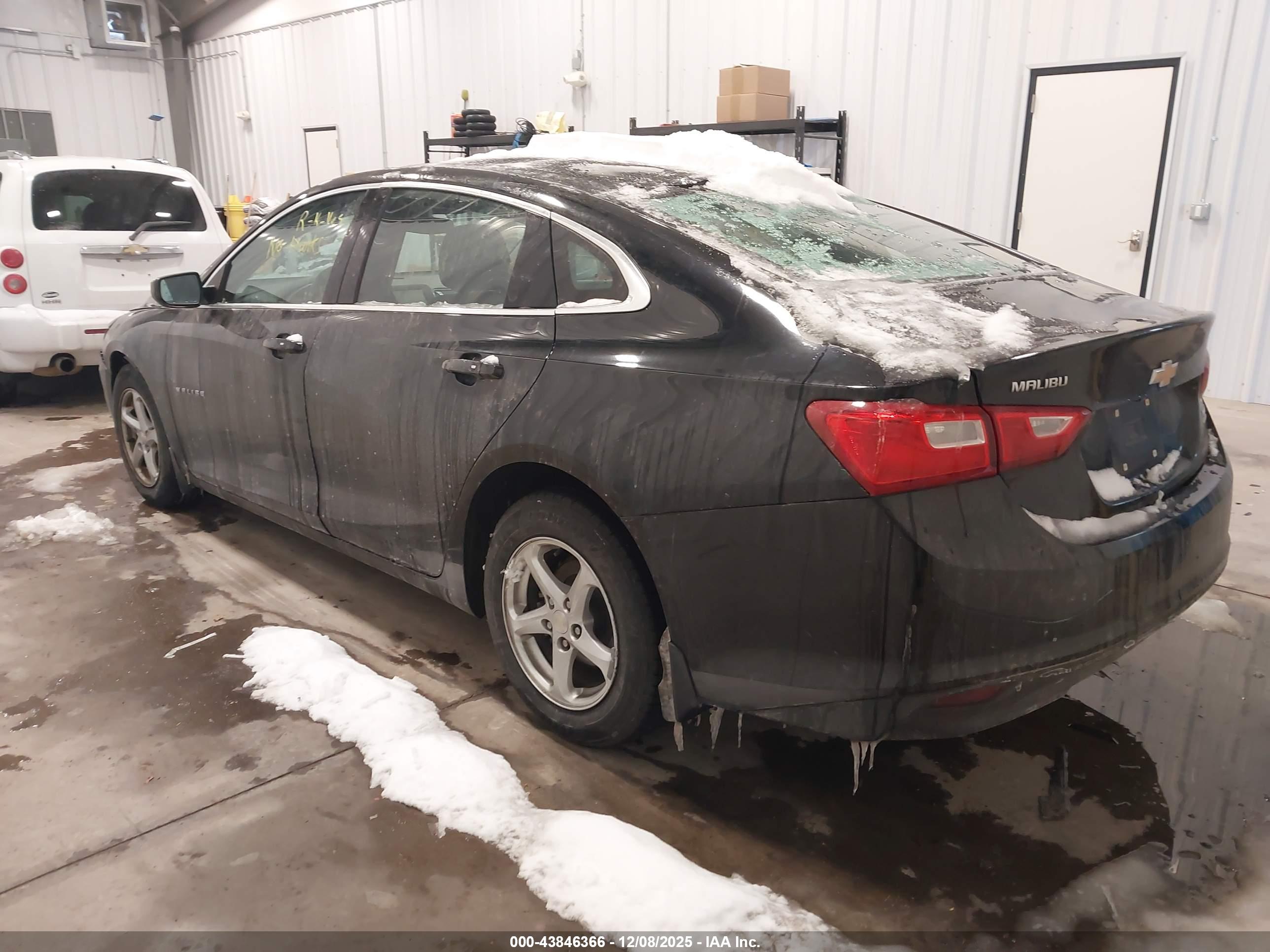CHEVROLET MALIBU image 3