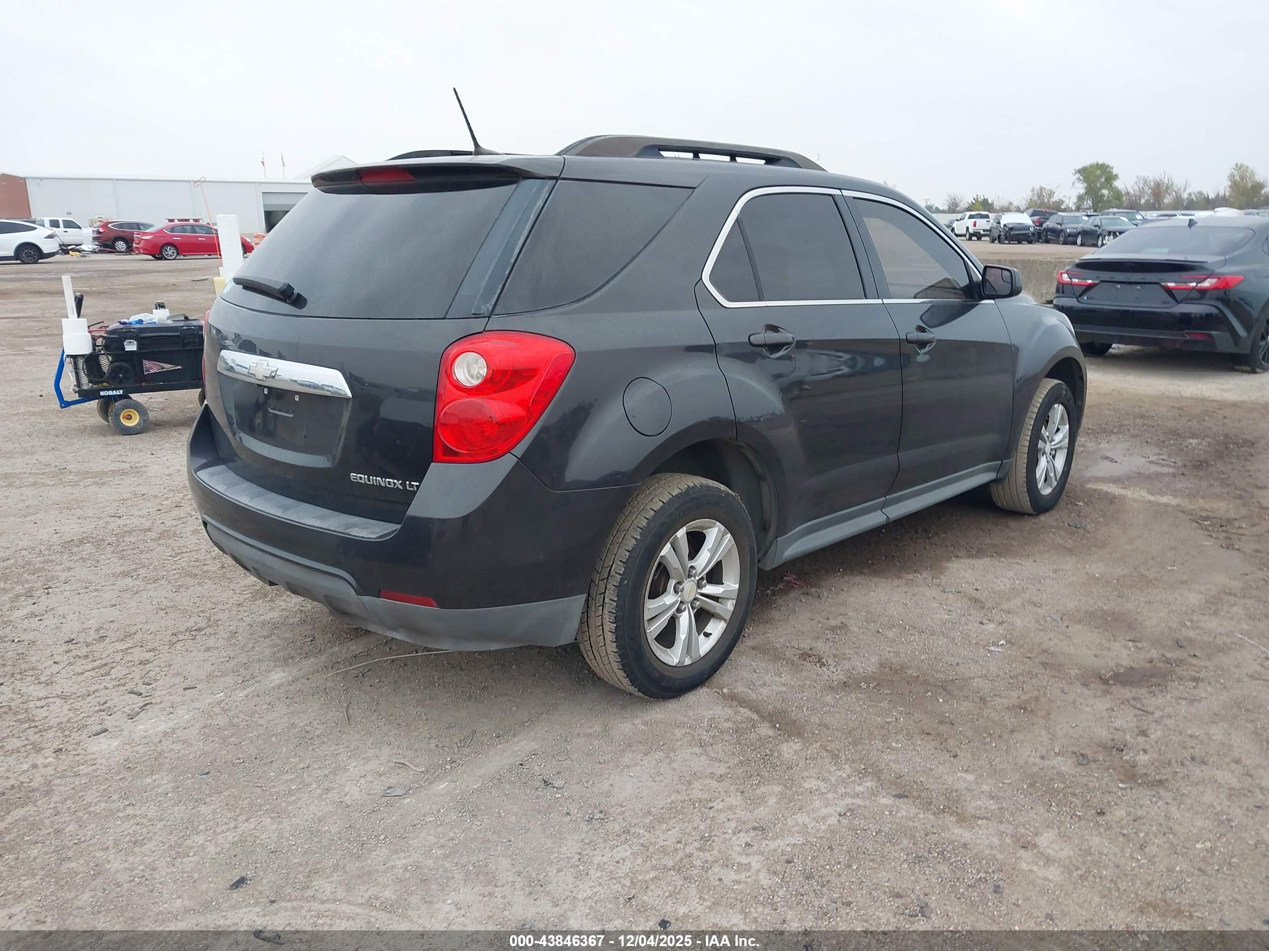CHEVROLET EQUINOX image 4