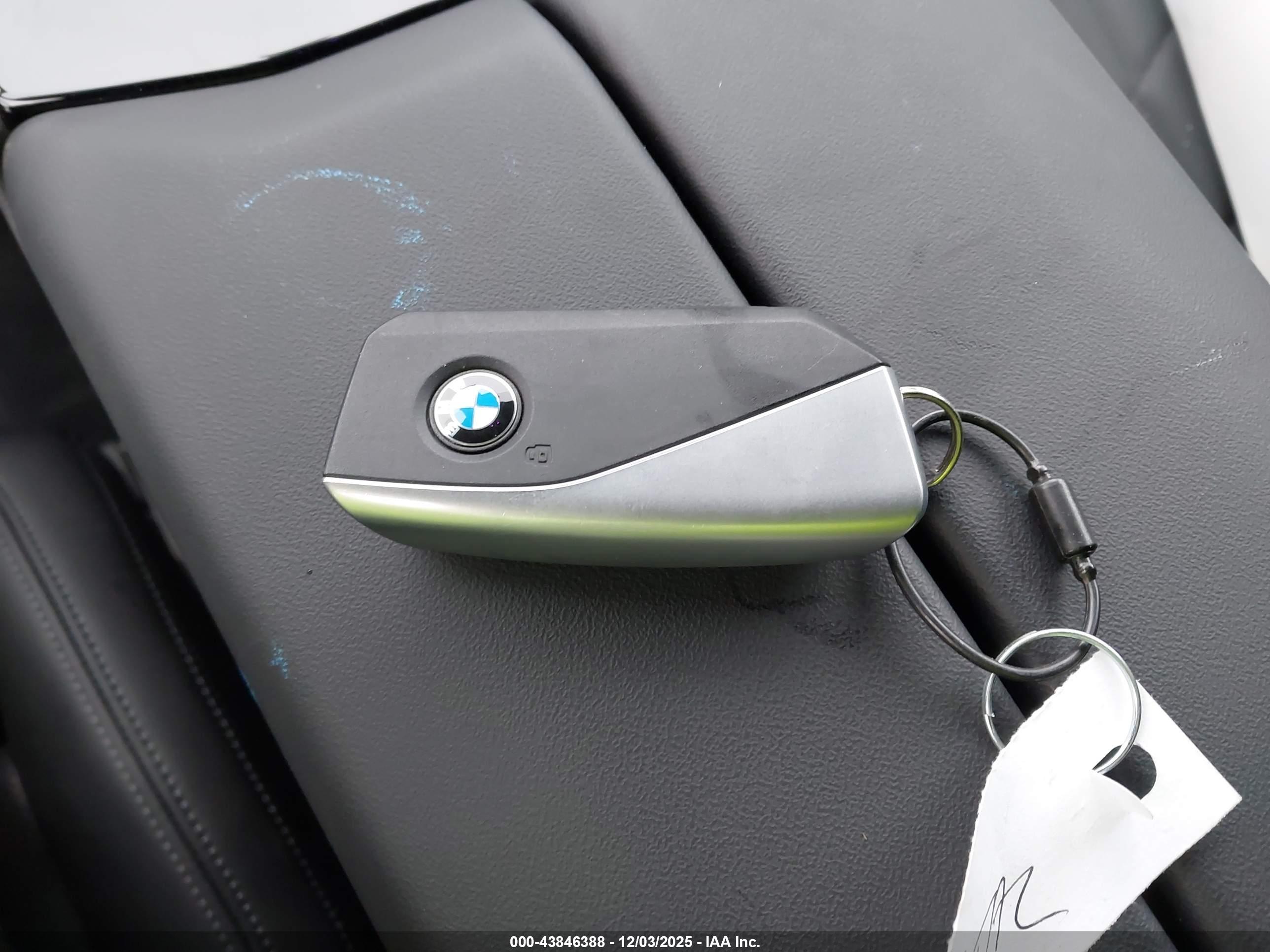 BMW 530I image 11