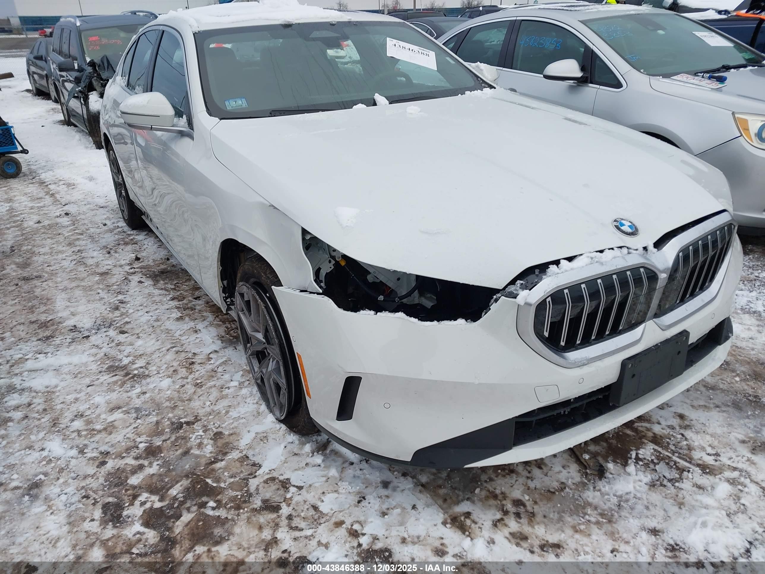 BMW 530I image 6