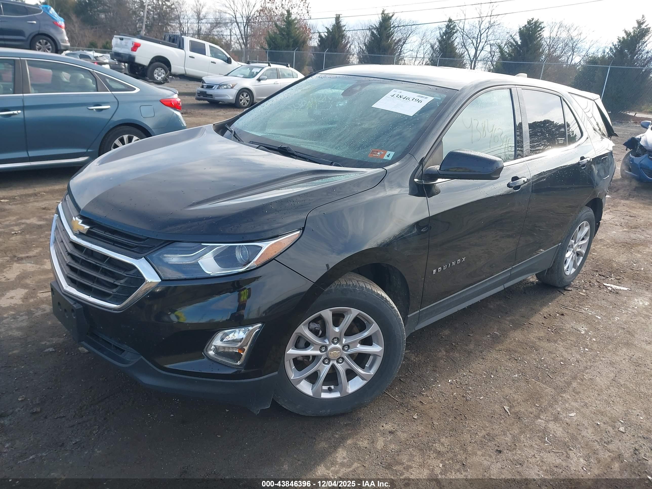 CHEVROLET EQUINOX image 2