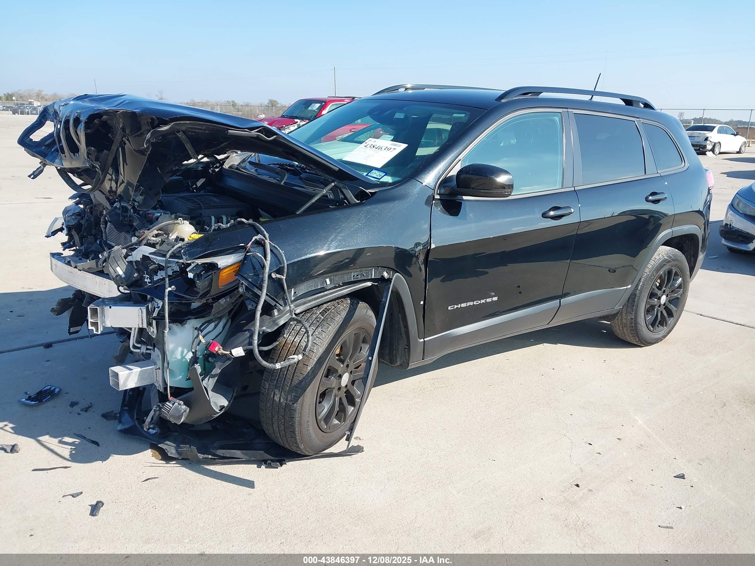 JEEP CHEROKEE image 2