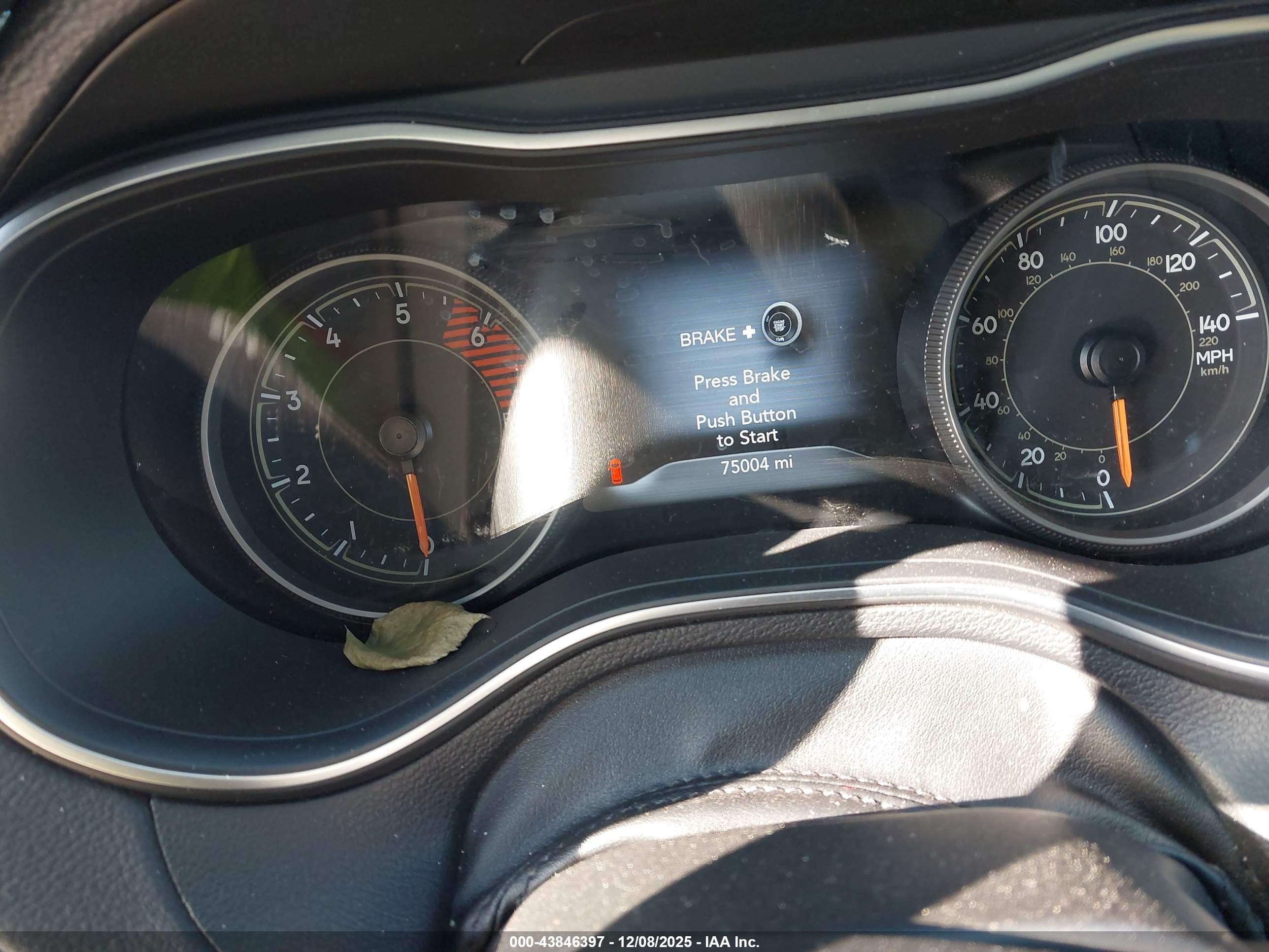 JEEP CHEROKEE image 7
