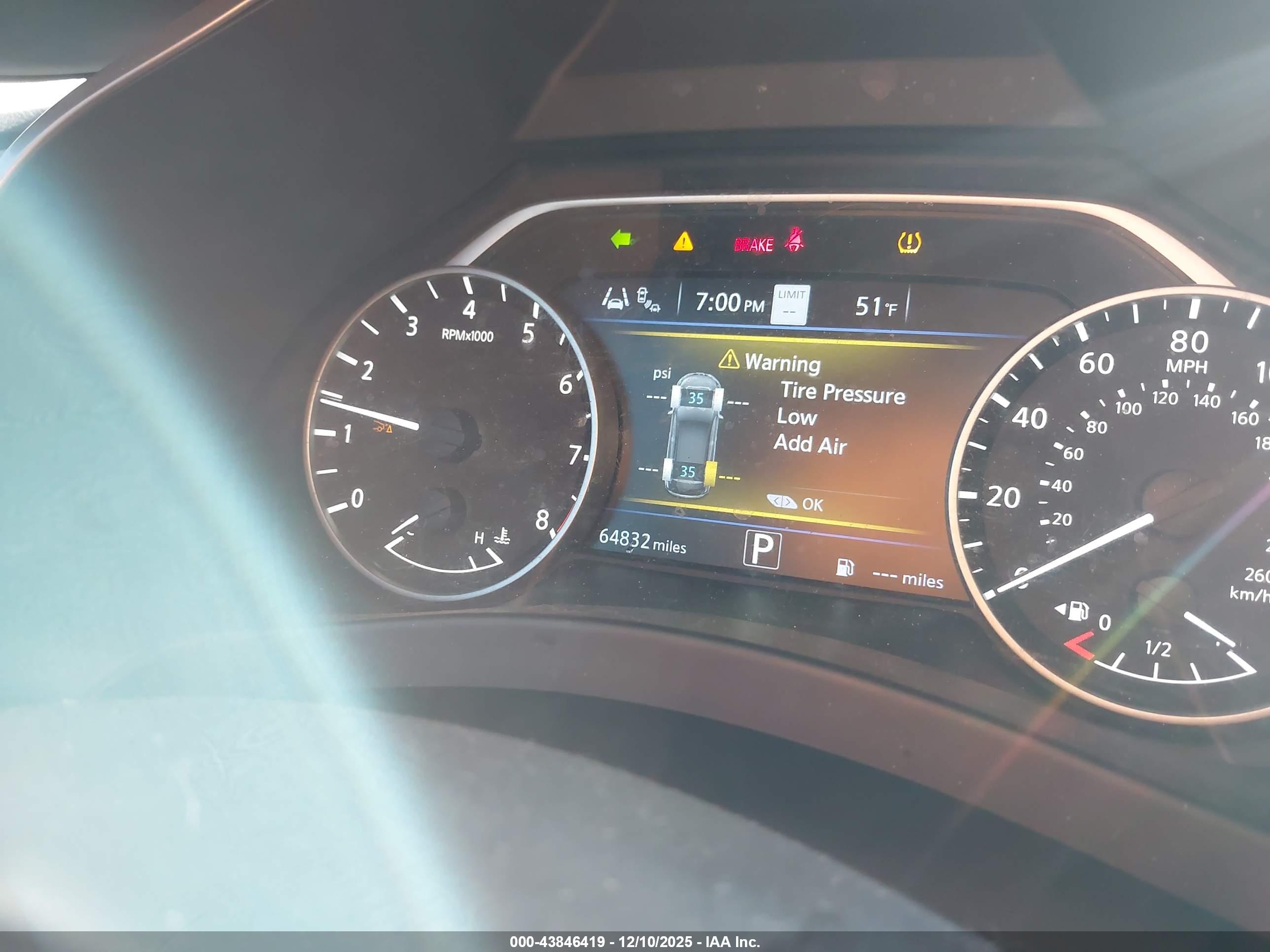 NISSAN MURANO image 7