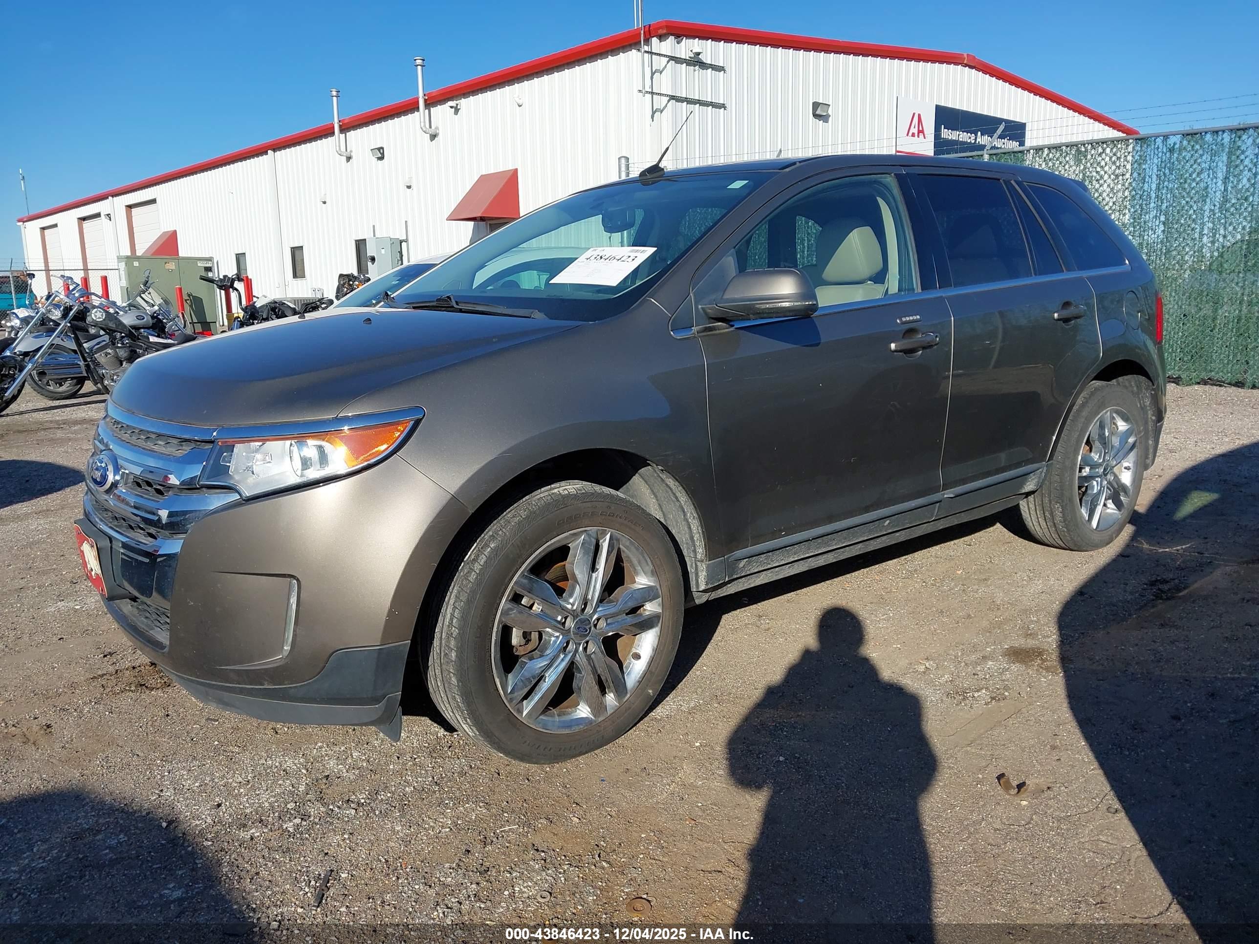 FORD EDGE image 2
