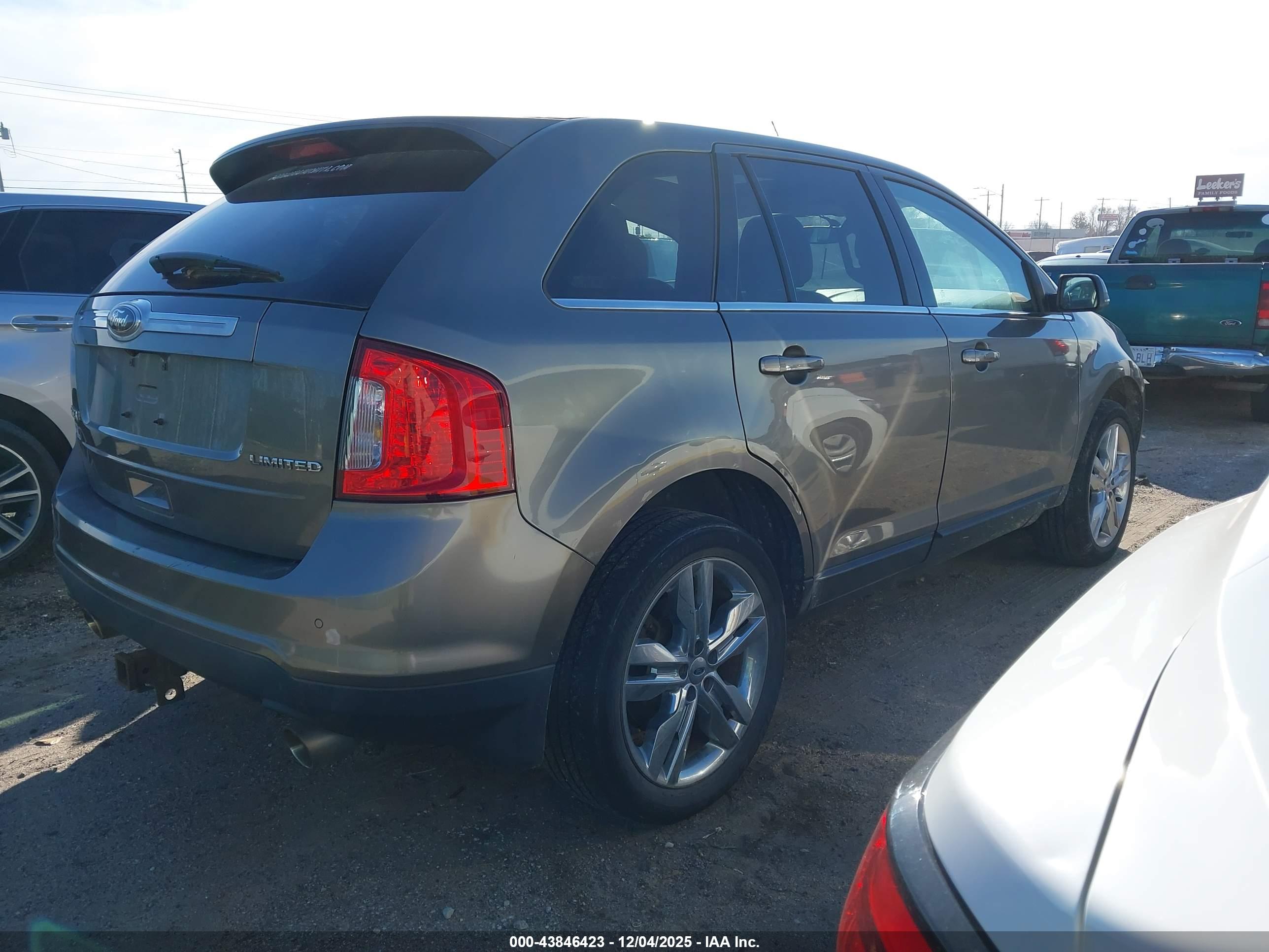 FORD EDGE image 4