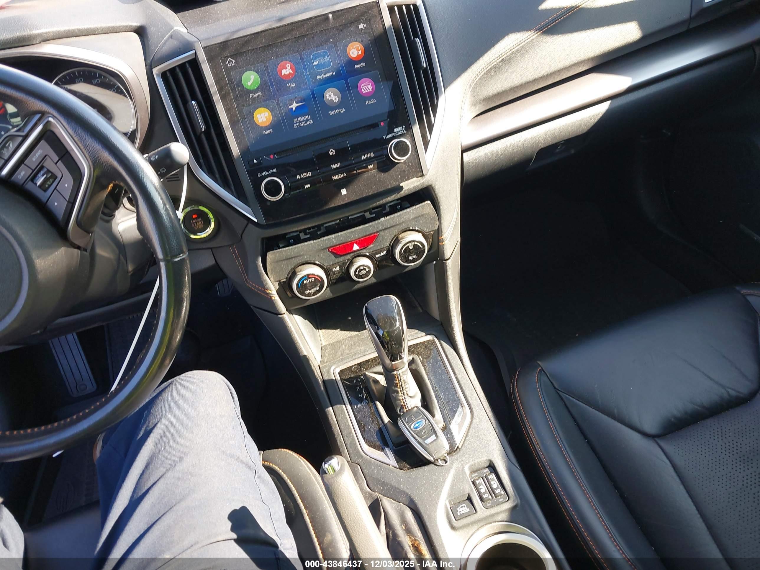 SUBARU CROSSTREK image 11