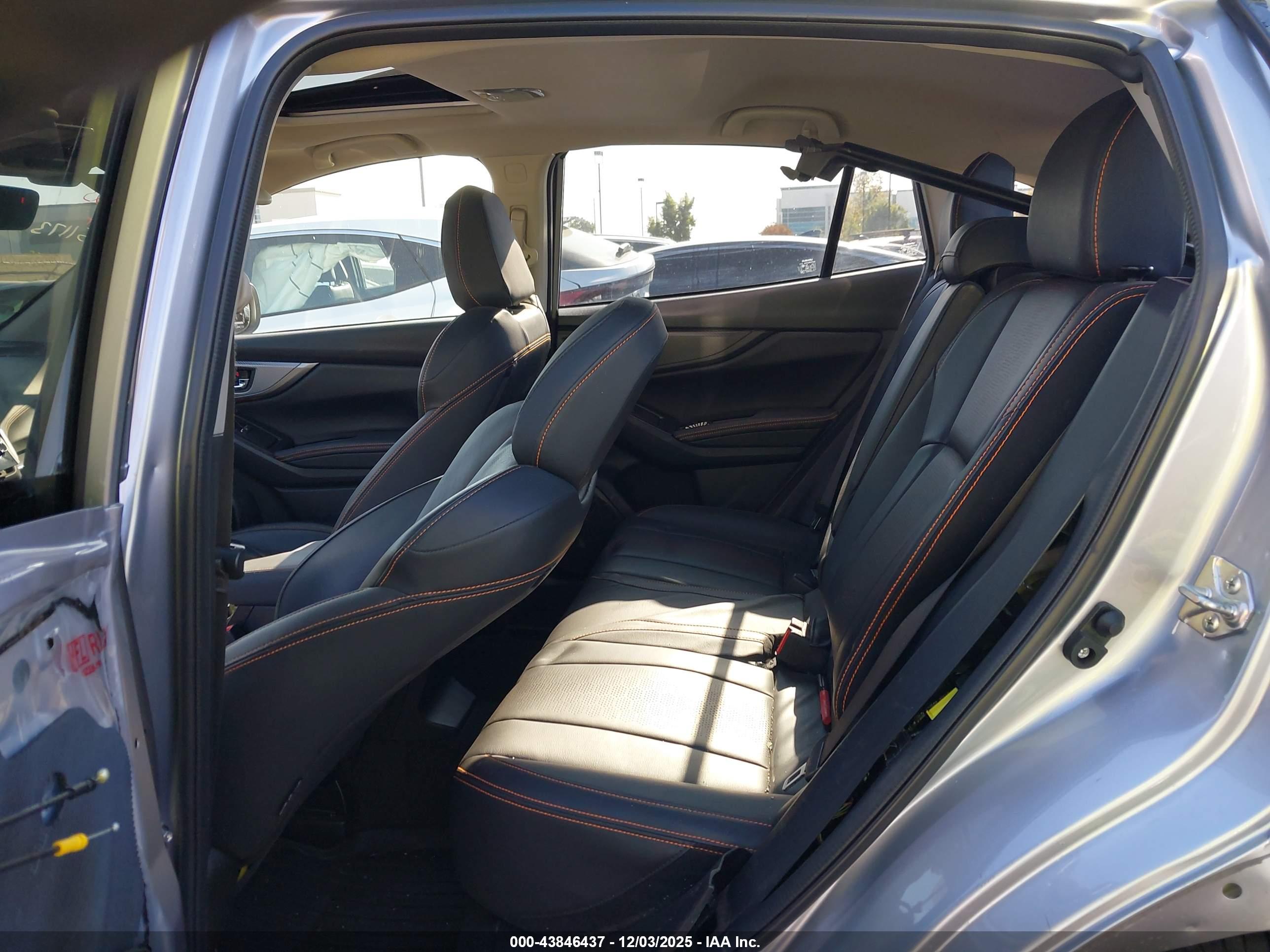 SUBARU CROSSTREK image 8