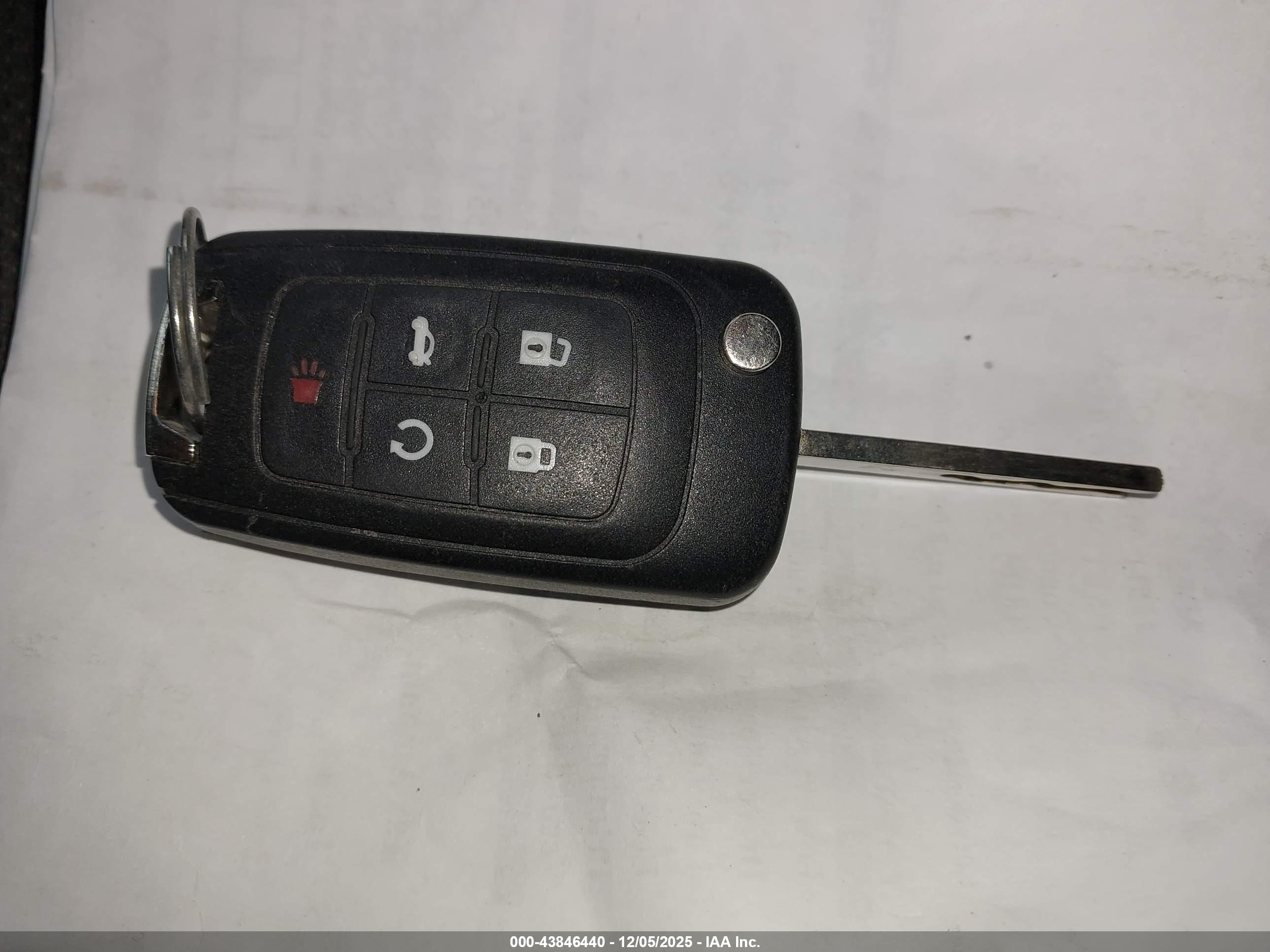 CHEVROLET CRUZE image 11