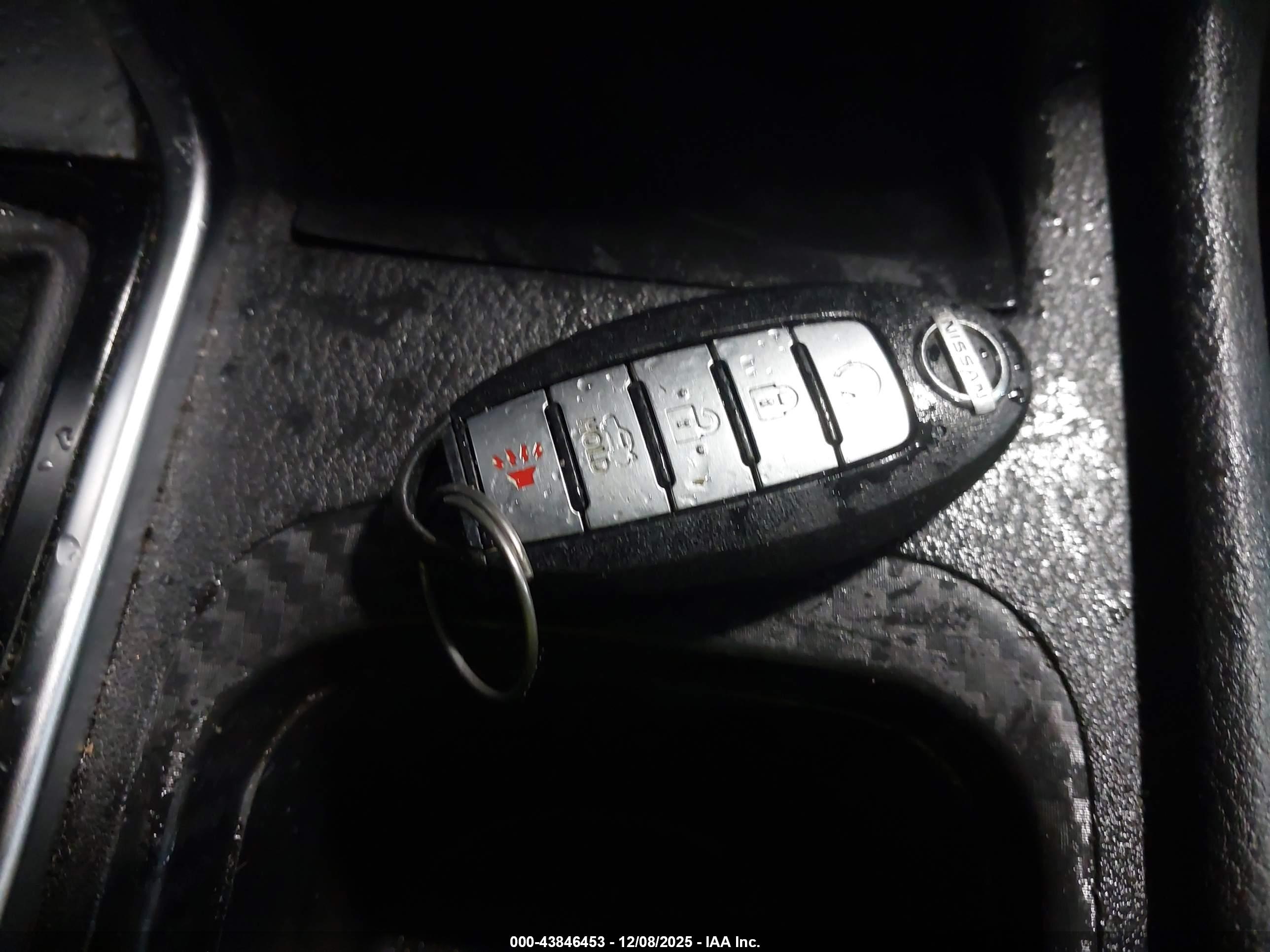 NISSAN SENTRA image 11
