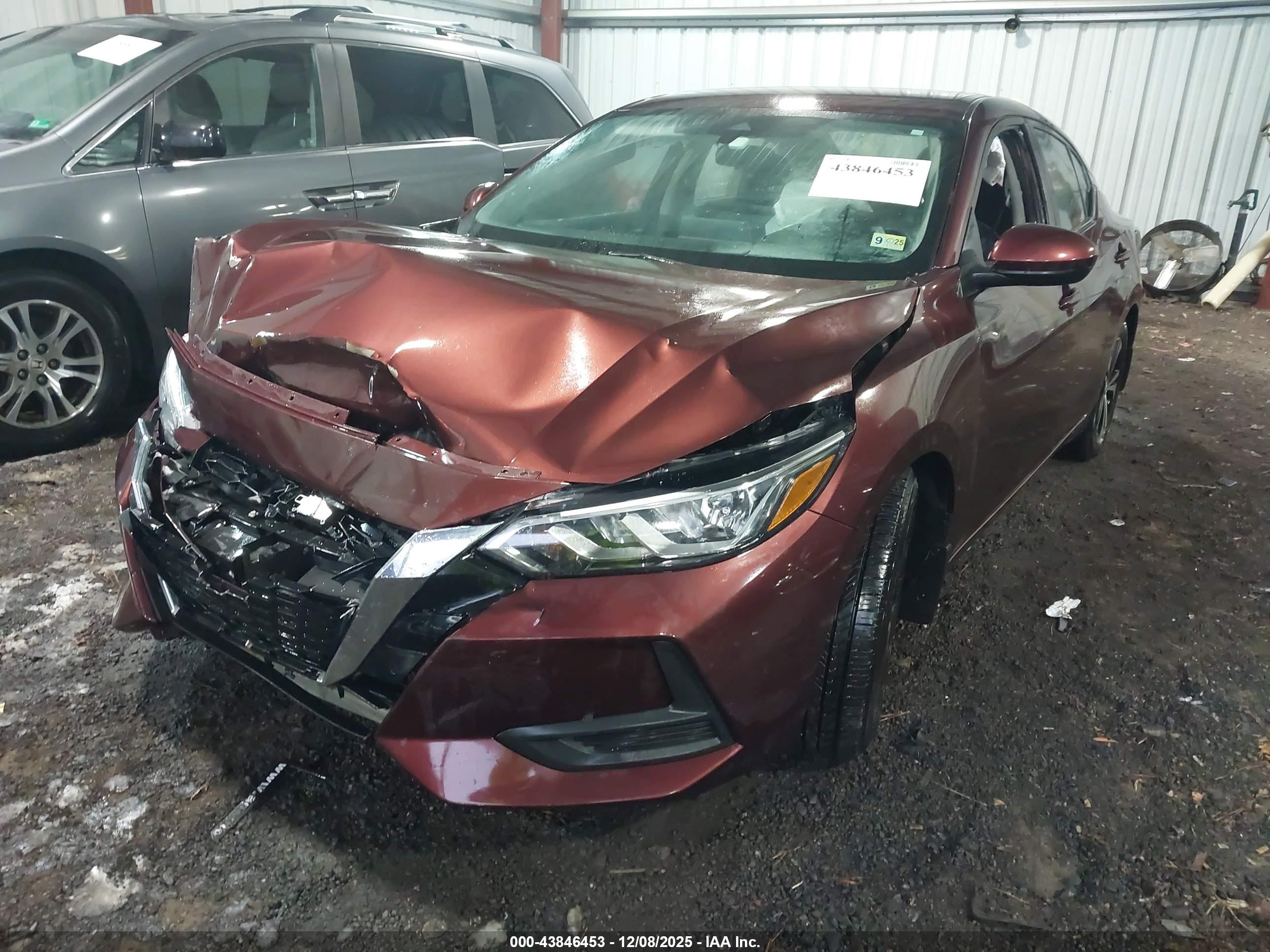 NISSAN SENTRA image 2
