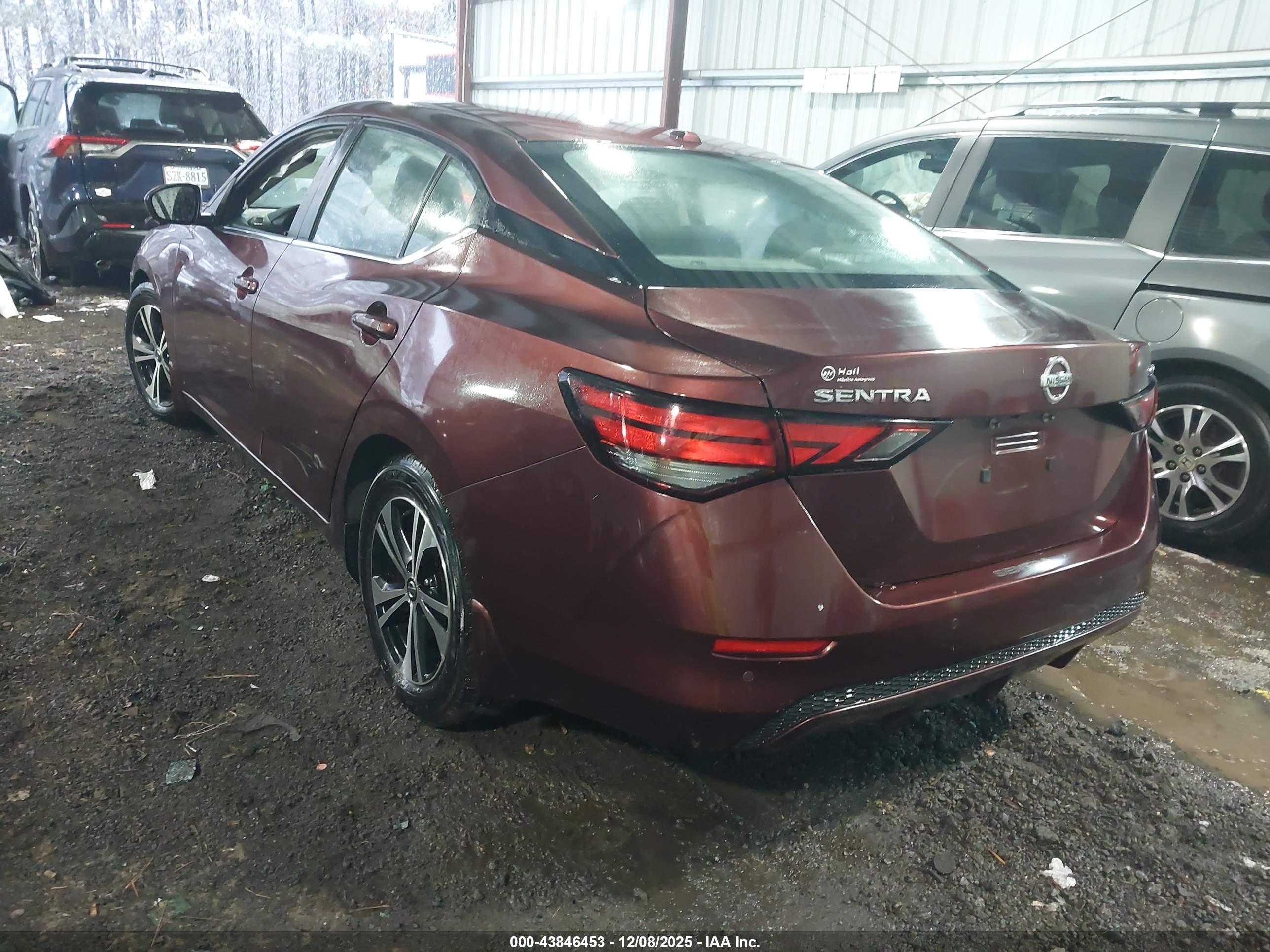 NISSAN SENTRA image 3