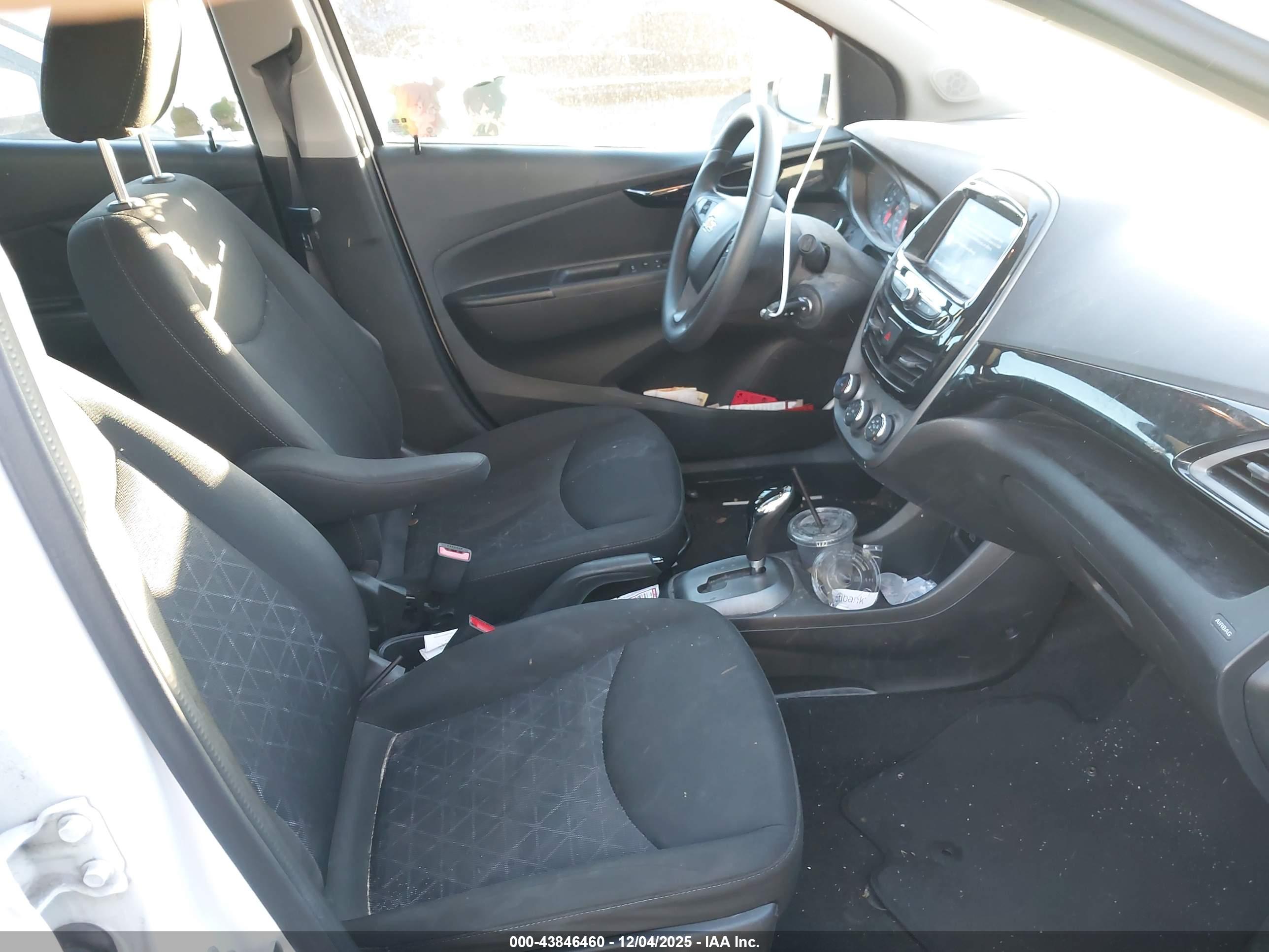 CHEVROLET SPARK image 5