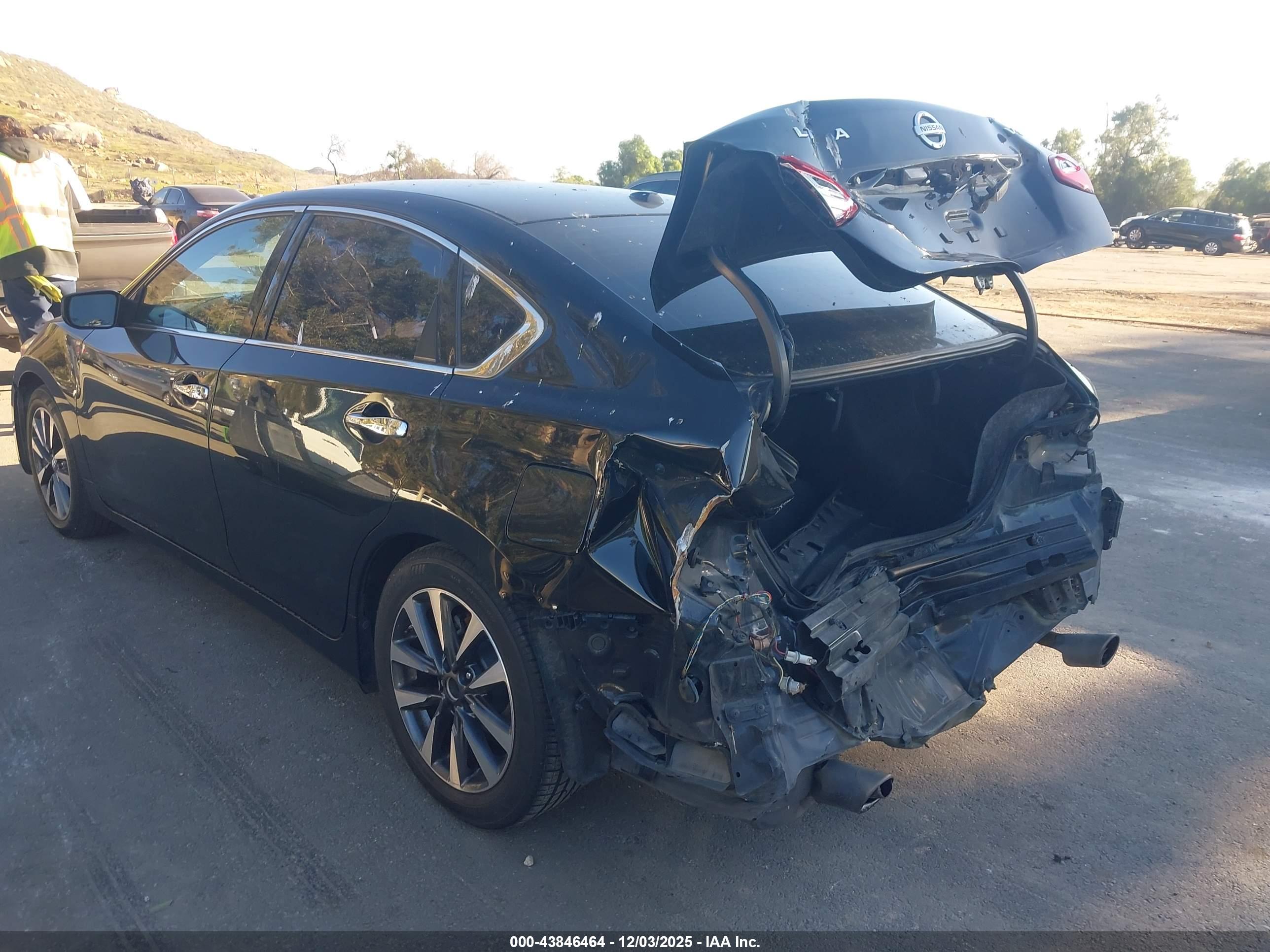 NISSAN ALTIMA image 3