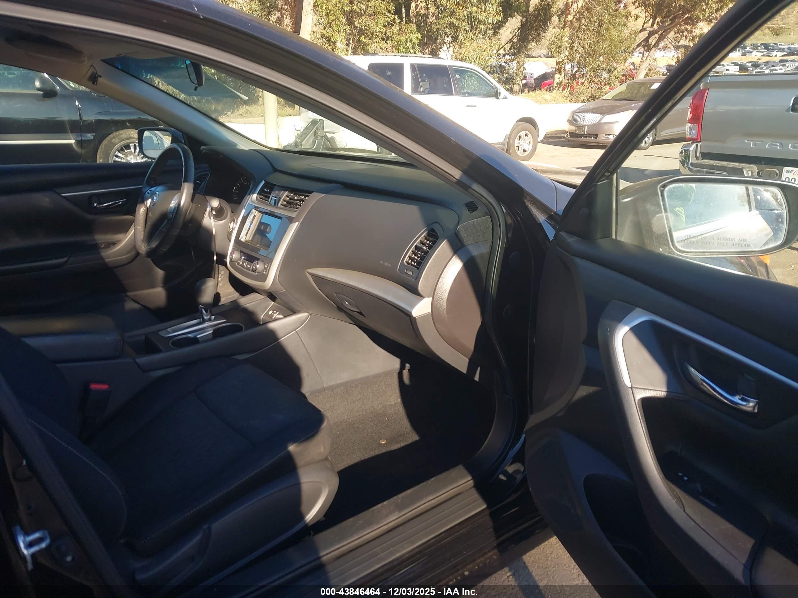 NISSAN ALTIMA image 5