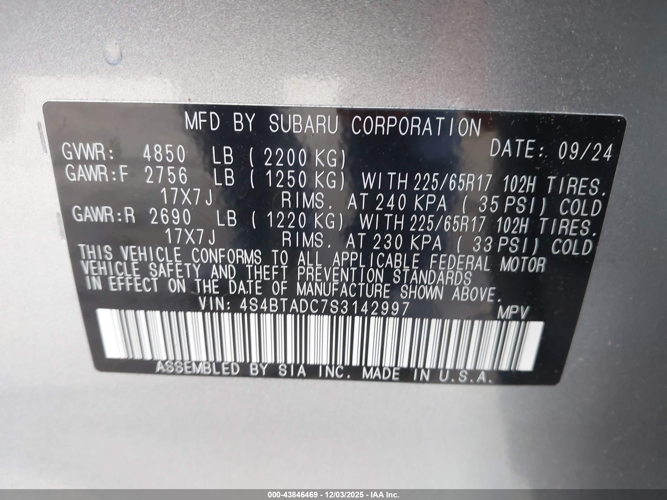 SUBARU OUTBACK image 9