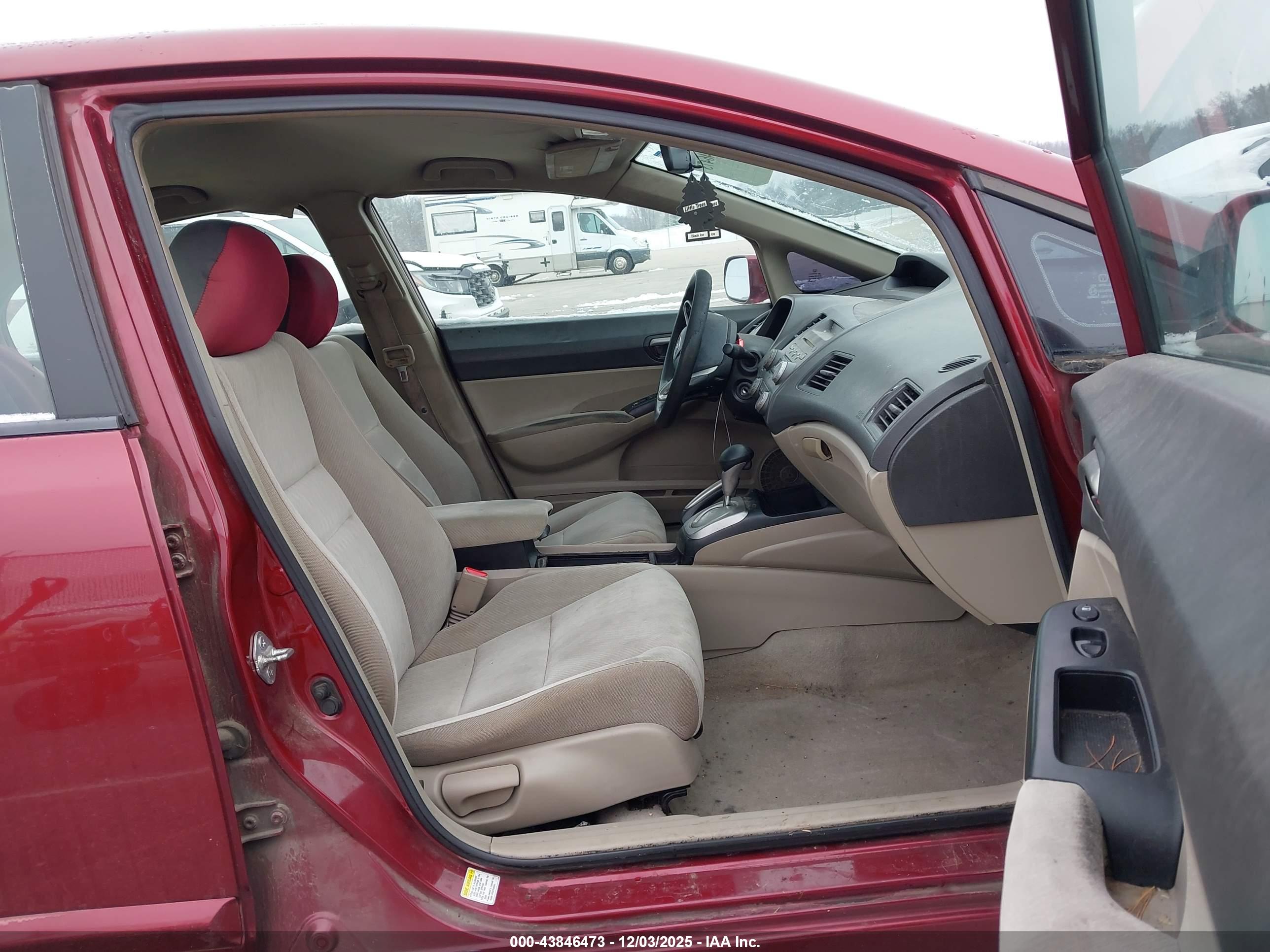 HONDA CIVIC image 5