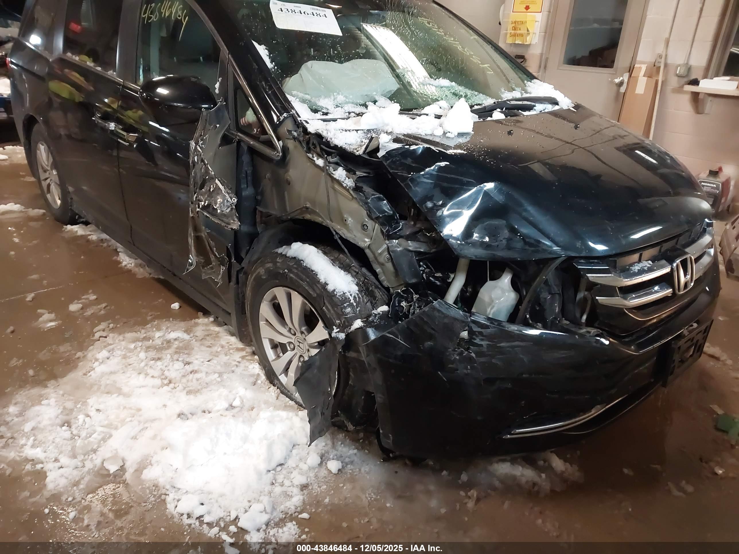 HONDA ODYSSEY image 6